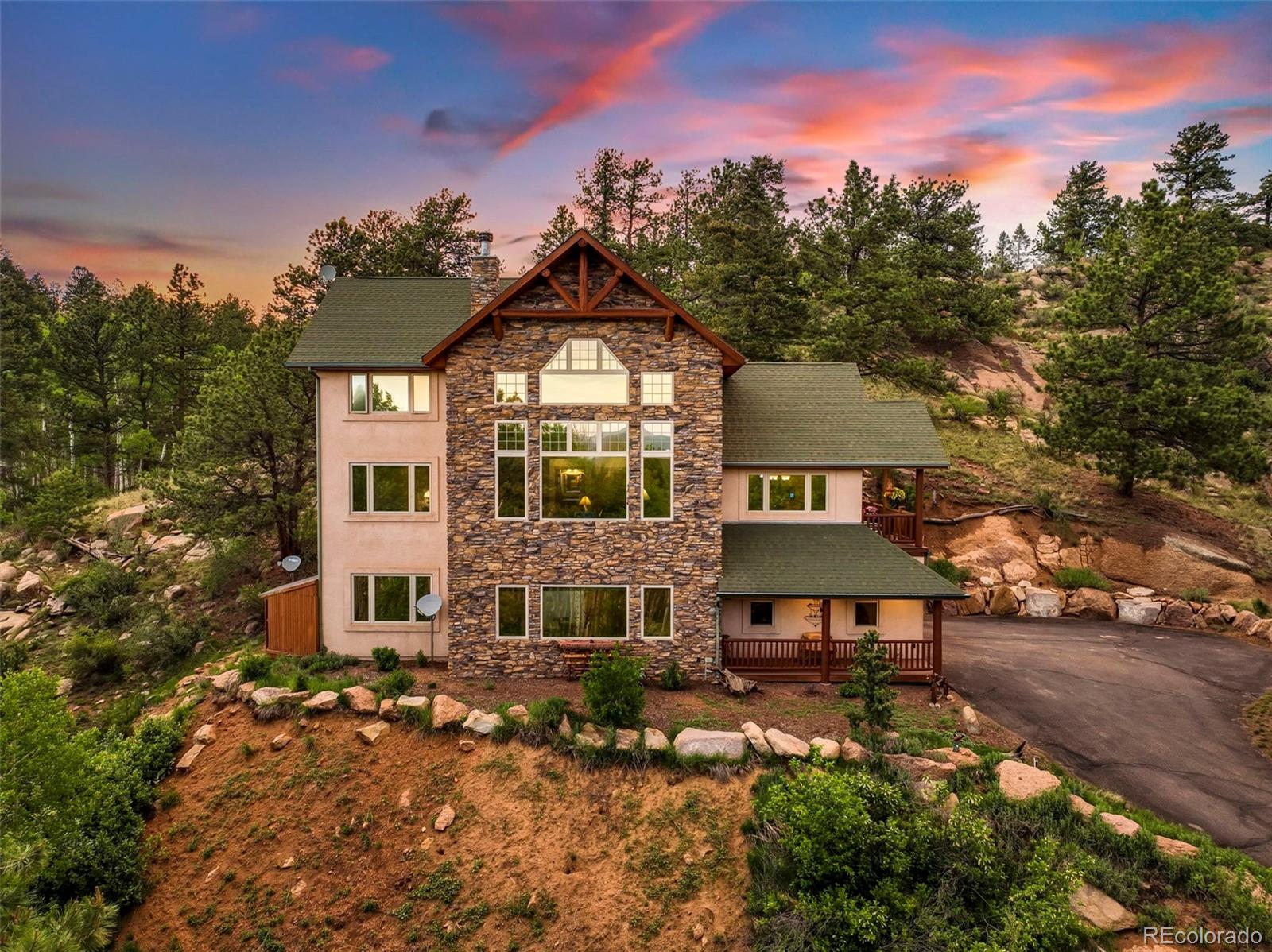 71 Crestone Cir, Florissant, CO 80816