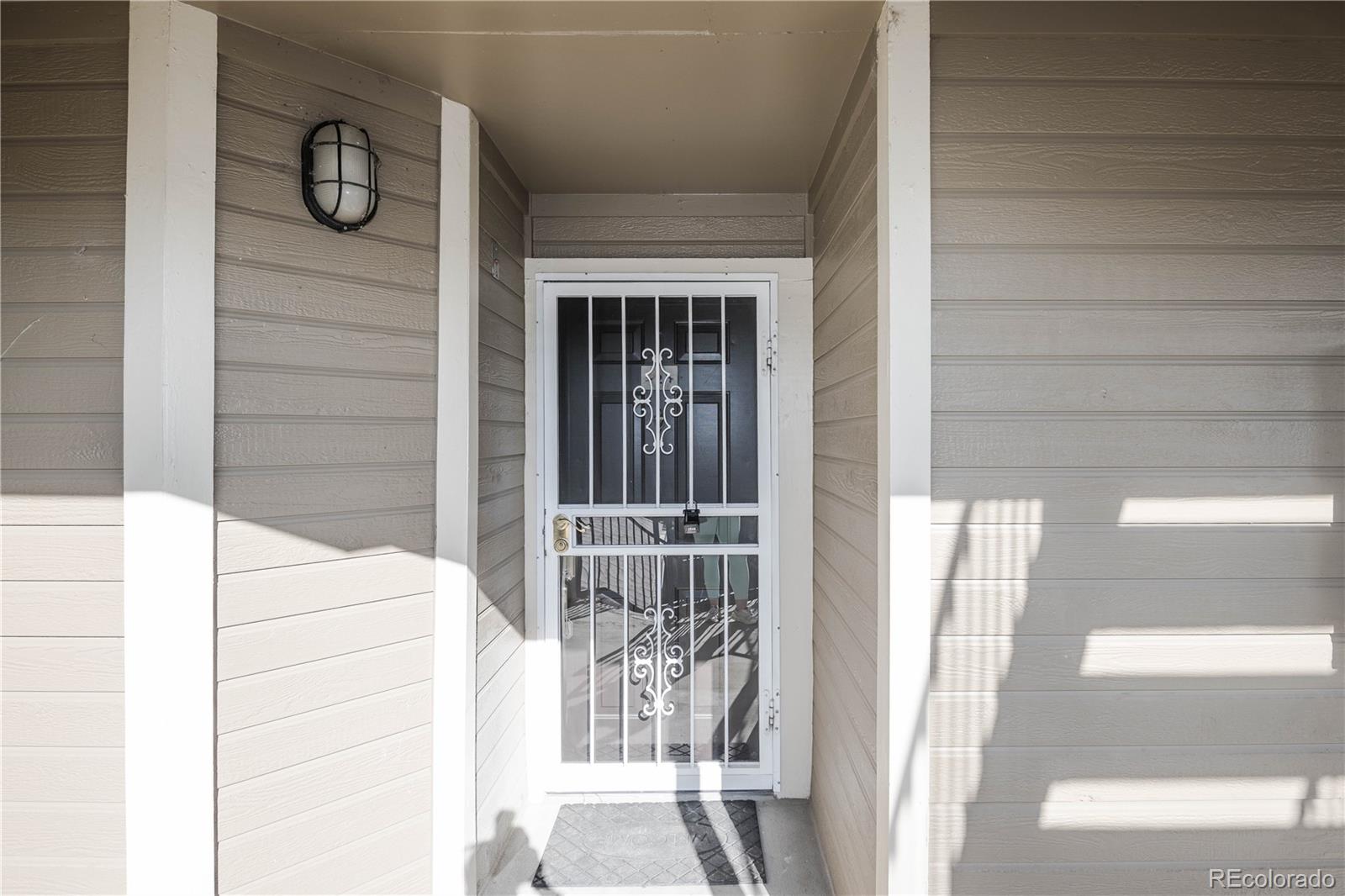 6001 S Yosemite St #B206, Greenwood Village, CO 80111