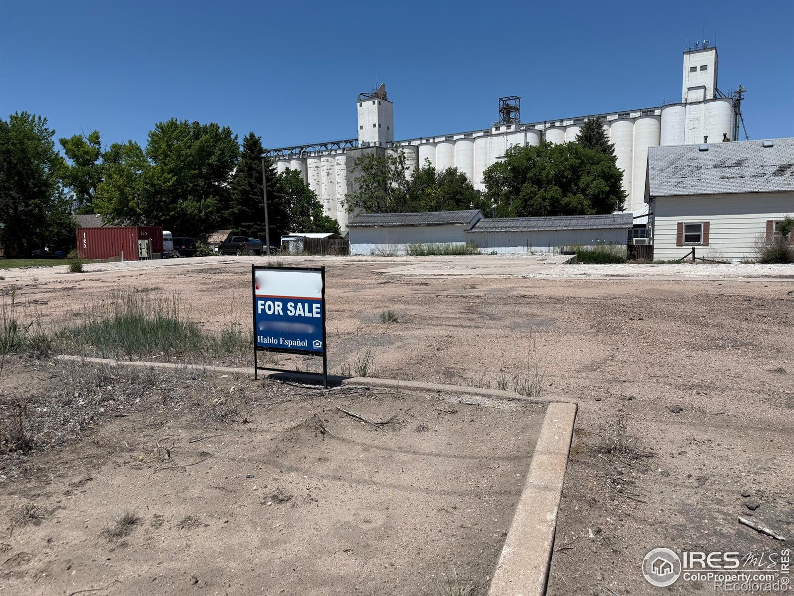 213 W 1st St, Haxtun, CO 80731