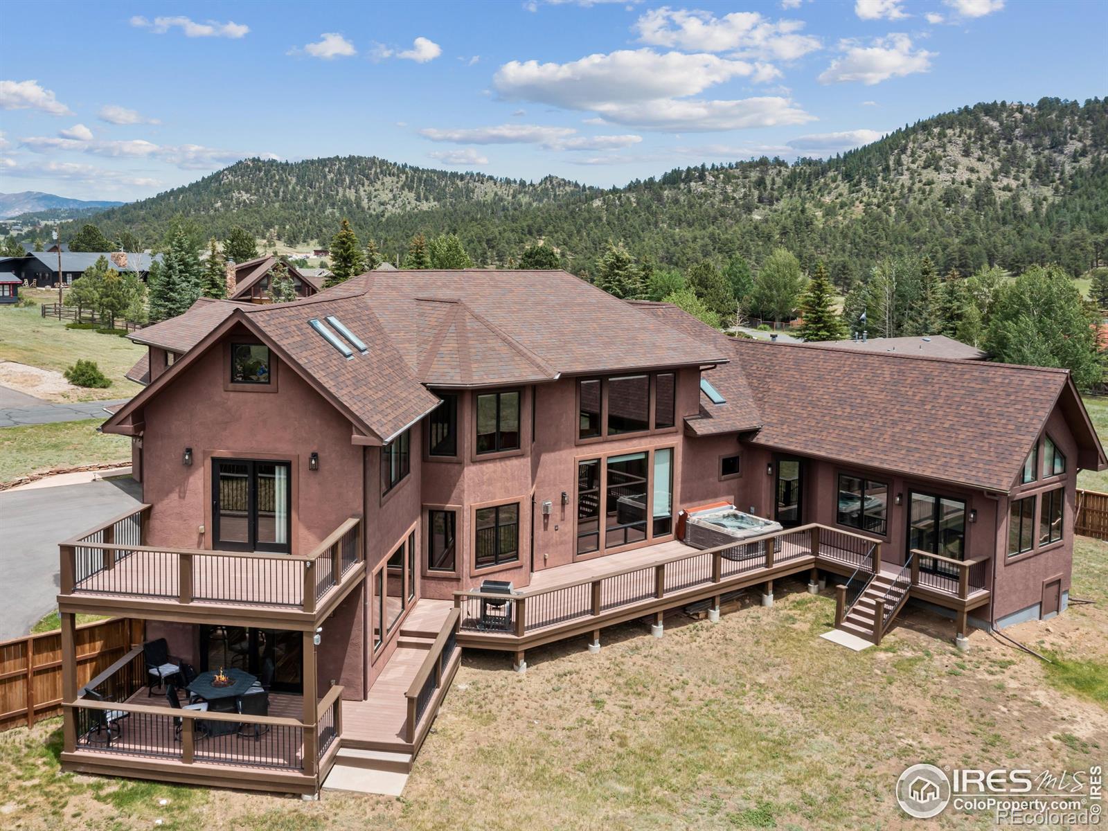 1740 N Ridge Ln, Estes Park, CO 80517