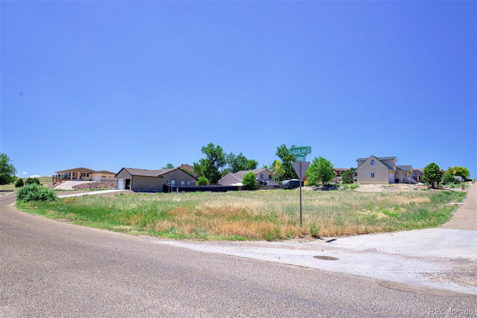 849 S Dogwood Dr, Pueblo West, CO 81007