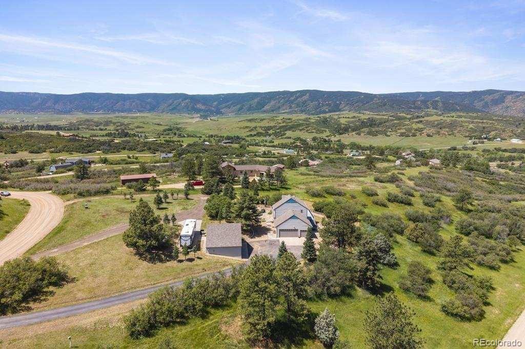 2357 Oak Ridge Rd, Sedalia, CO 80135