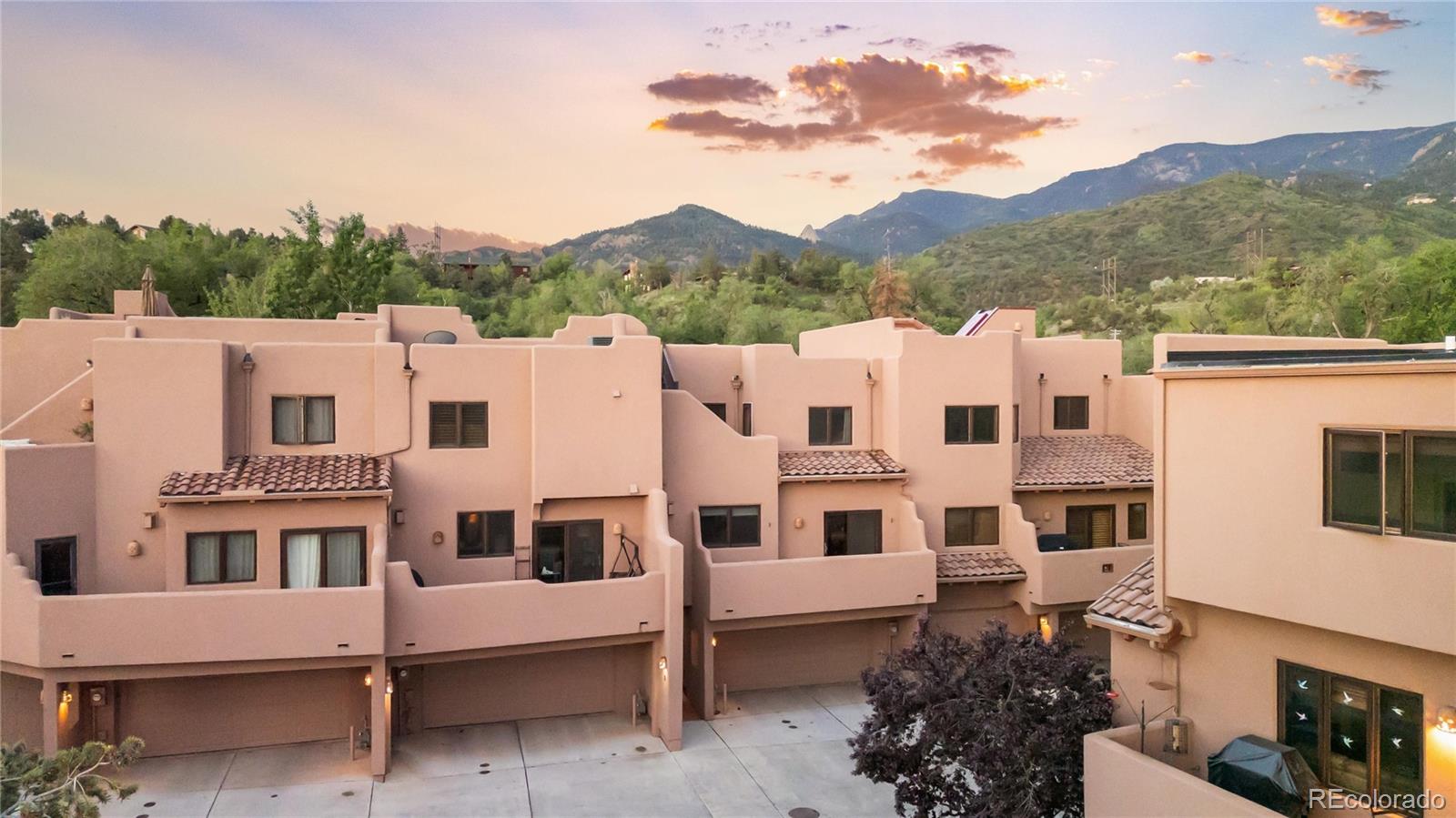 27 Crystal Park Rd, Manitou Springs, CO 80829