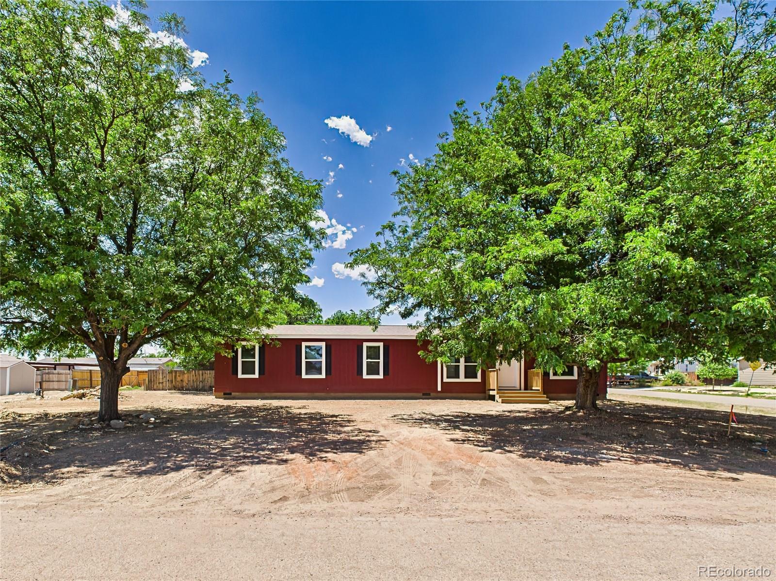 882 S Tolstoi Dr, Pueblo West, CO 81007