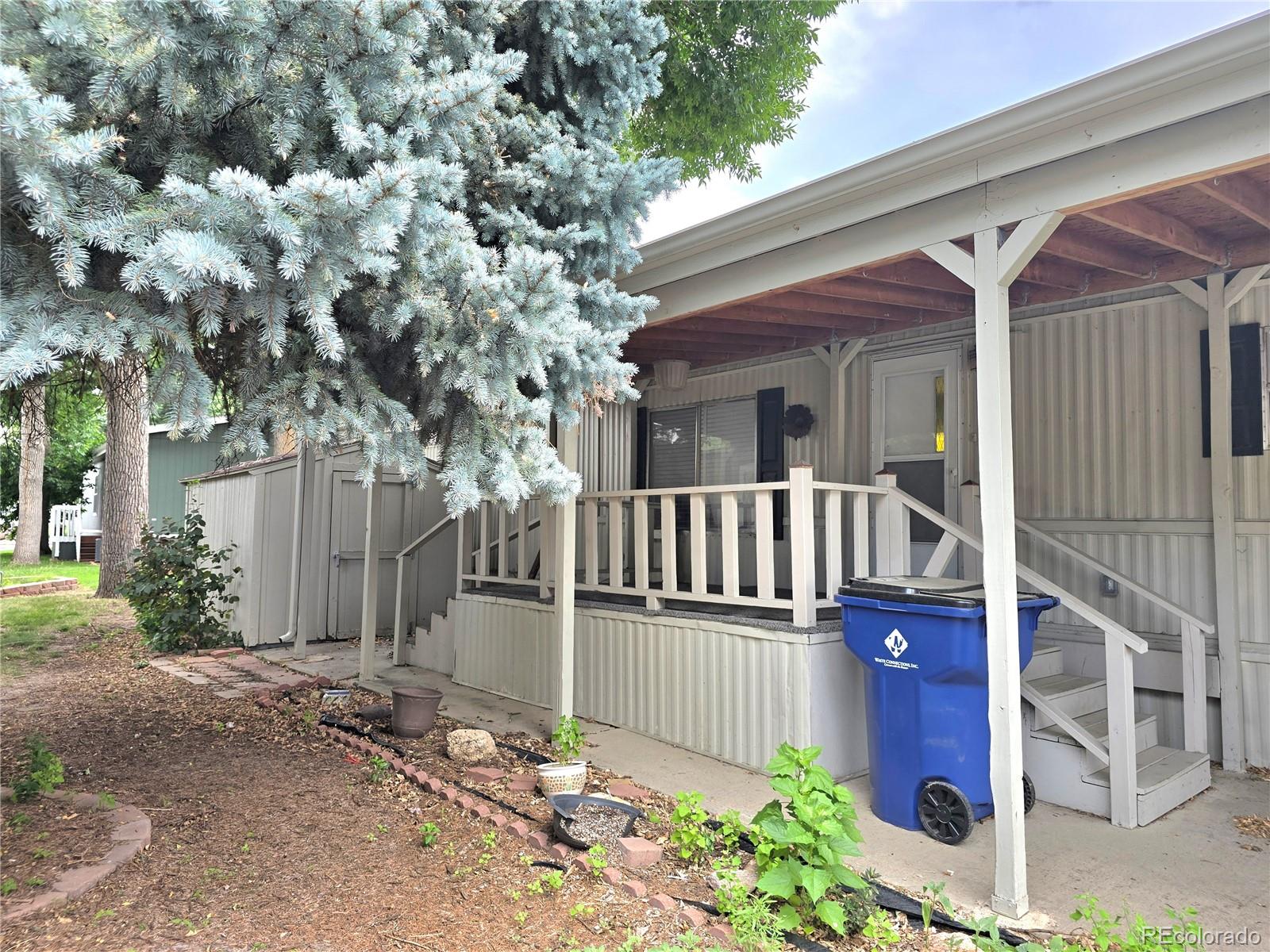 8201 S Santa Fe Dr Lot 22, Littleton, CO 80120