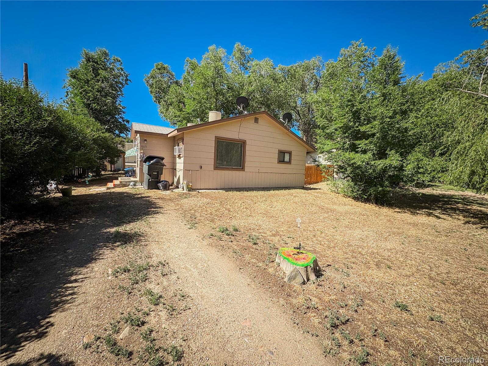 605 - 607 E Rio Blanco Ave, Rangely, CO 81648