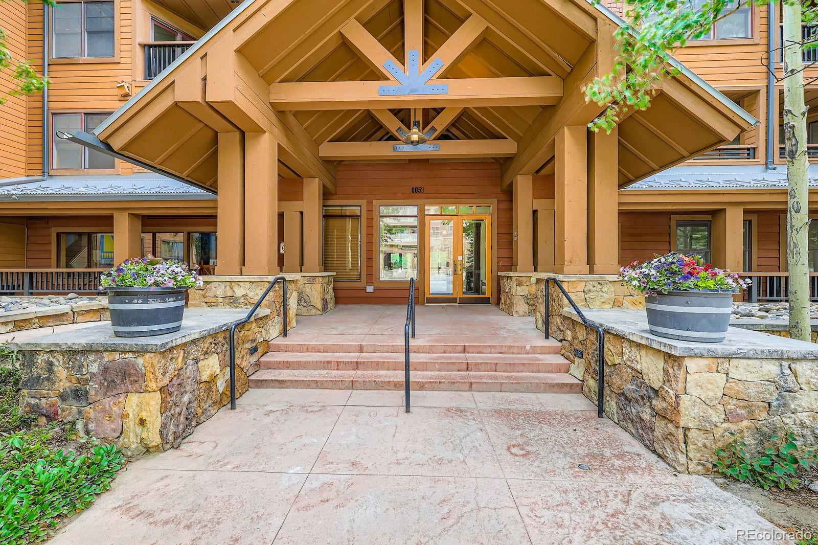 53 Hunki Dori Ct #8835, Keystone, CO 80435