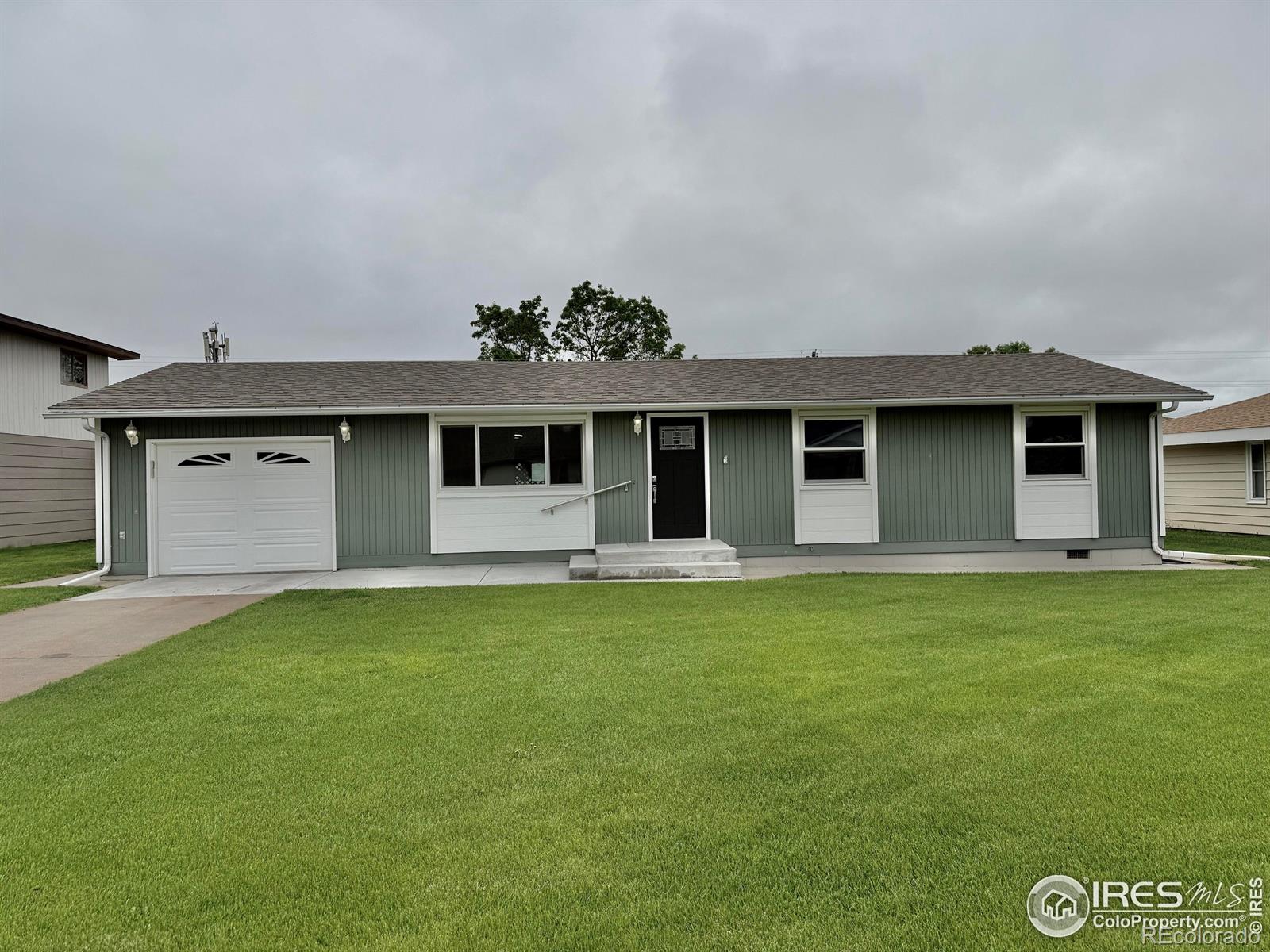 830 S Bowman Ave, Holyoke, CO 80734