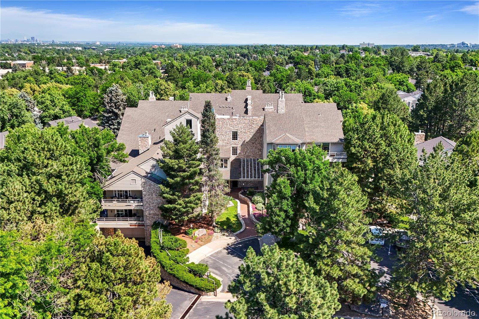 4605 S Yosemite St #301, Denver, CO 80237
