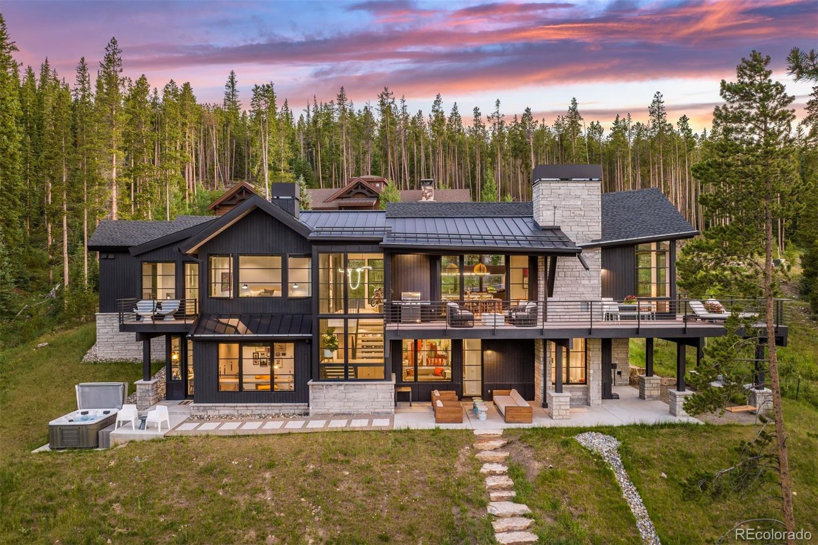 586 Discovery Hill Dr, Breckenridge, CO 80424