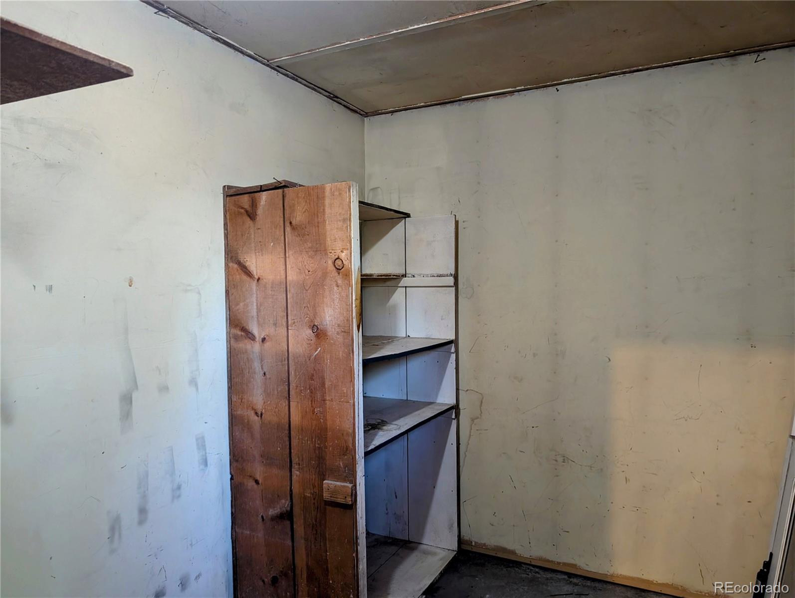 621 Walnut St, La Jara, CO 81140