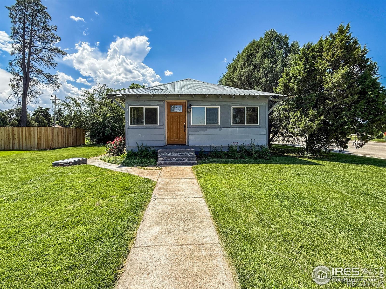605 S Utah Ave, Haxtun, CO 80731