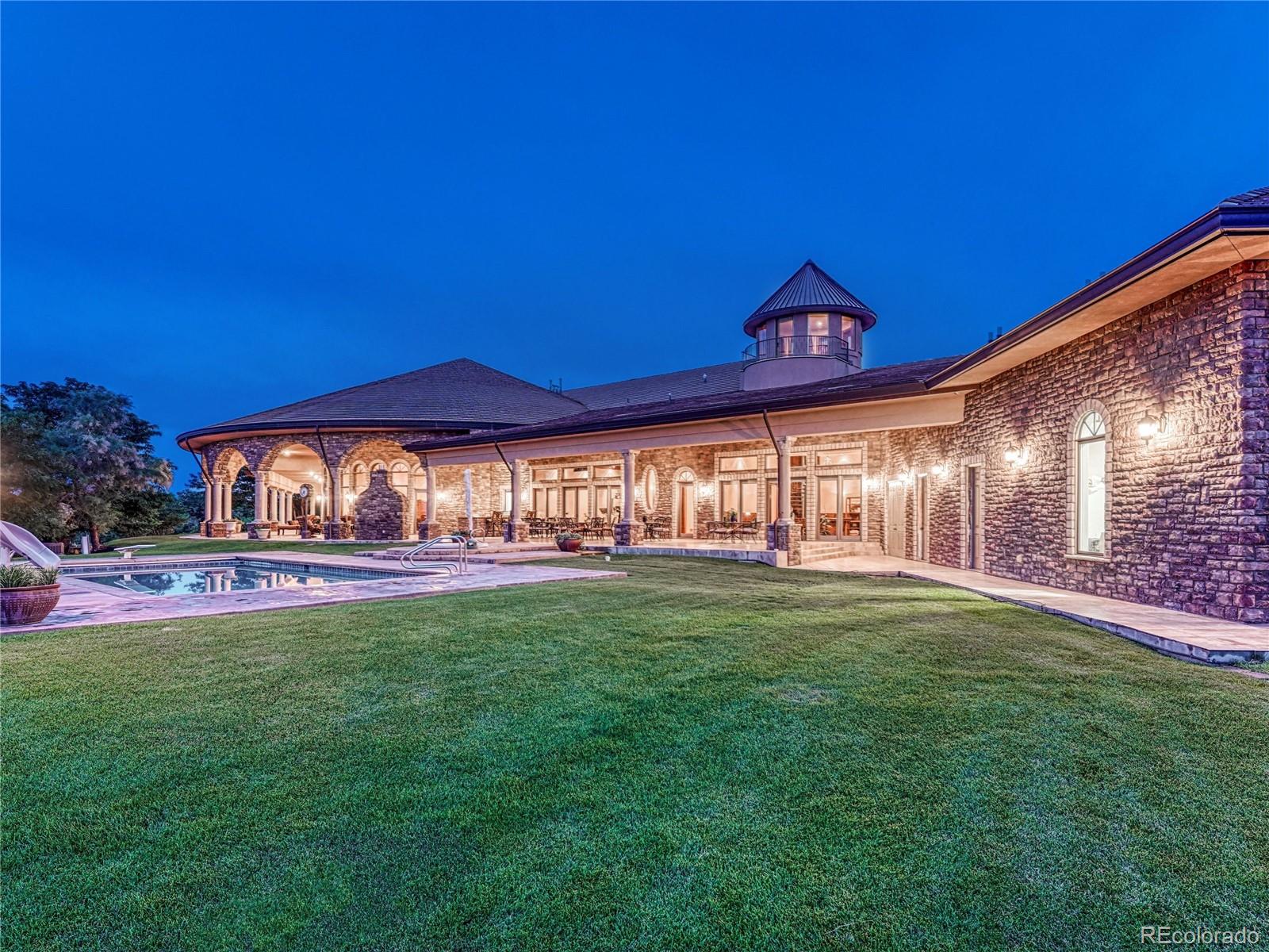 760 28 1/2 Ln, Pueblo, CO 81006