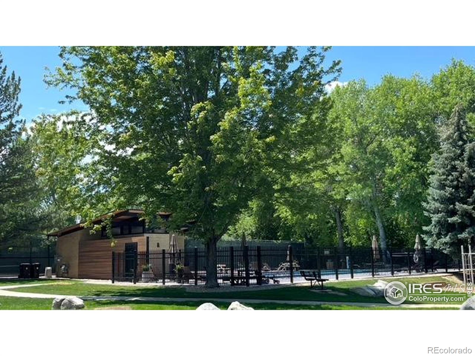 1323 Swallow Ct, Boulder, CO 80303