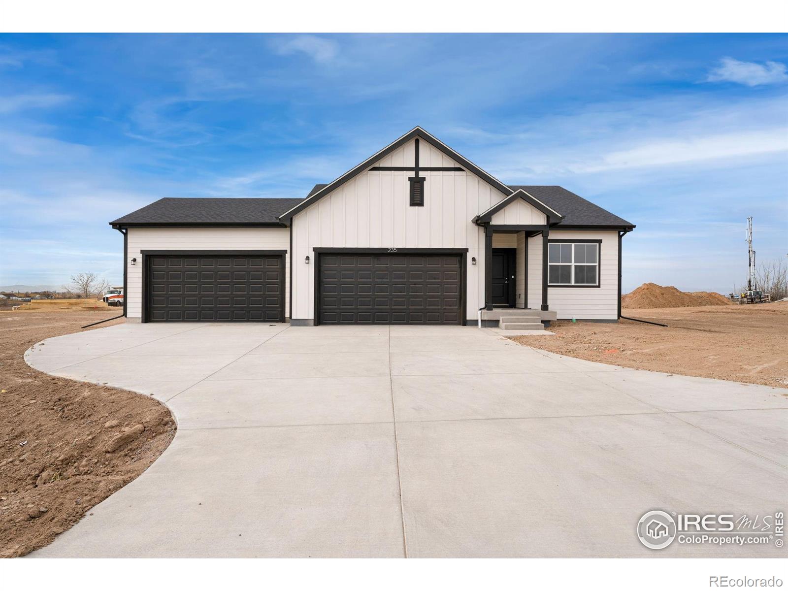 235 Dawn Dr, Hudson, CO 80642