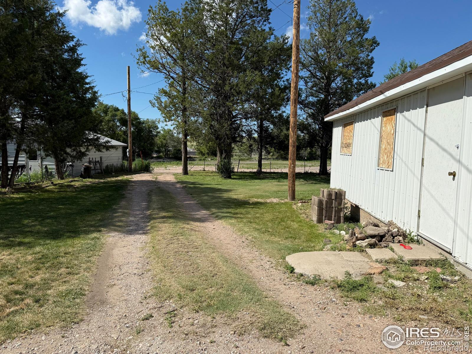 425 E 3rd St, Wray, CO 80758