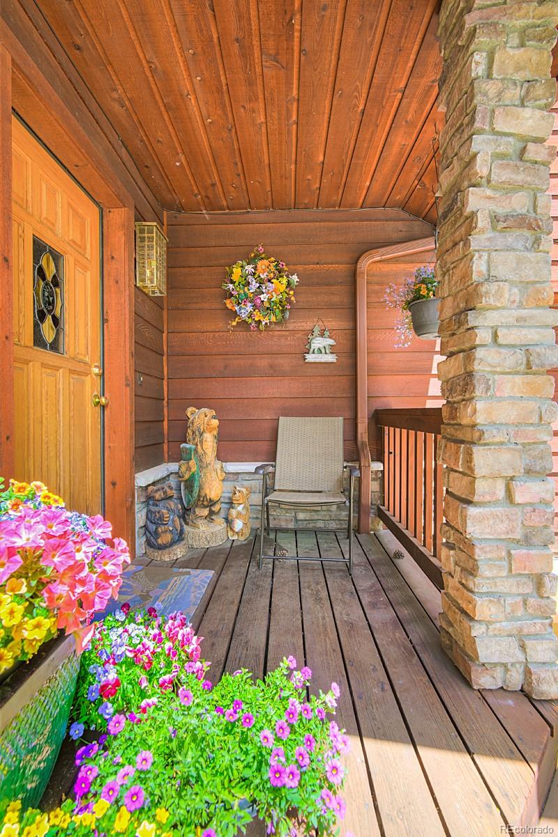 1690 Falcon Cir, Silverthorne, CO 80498