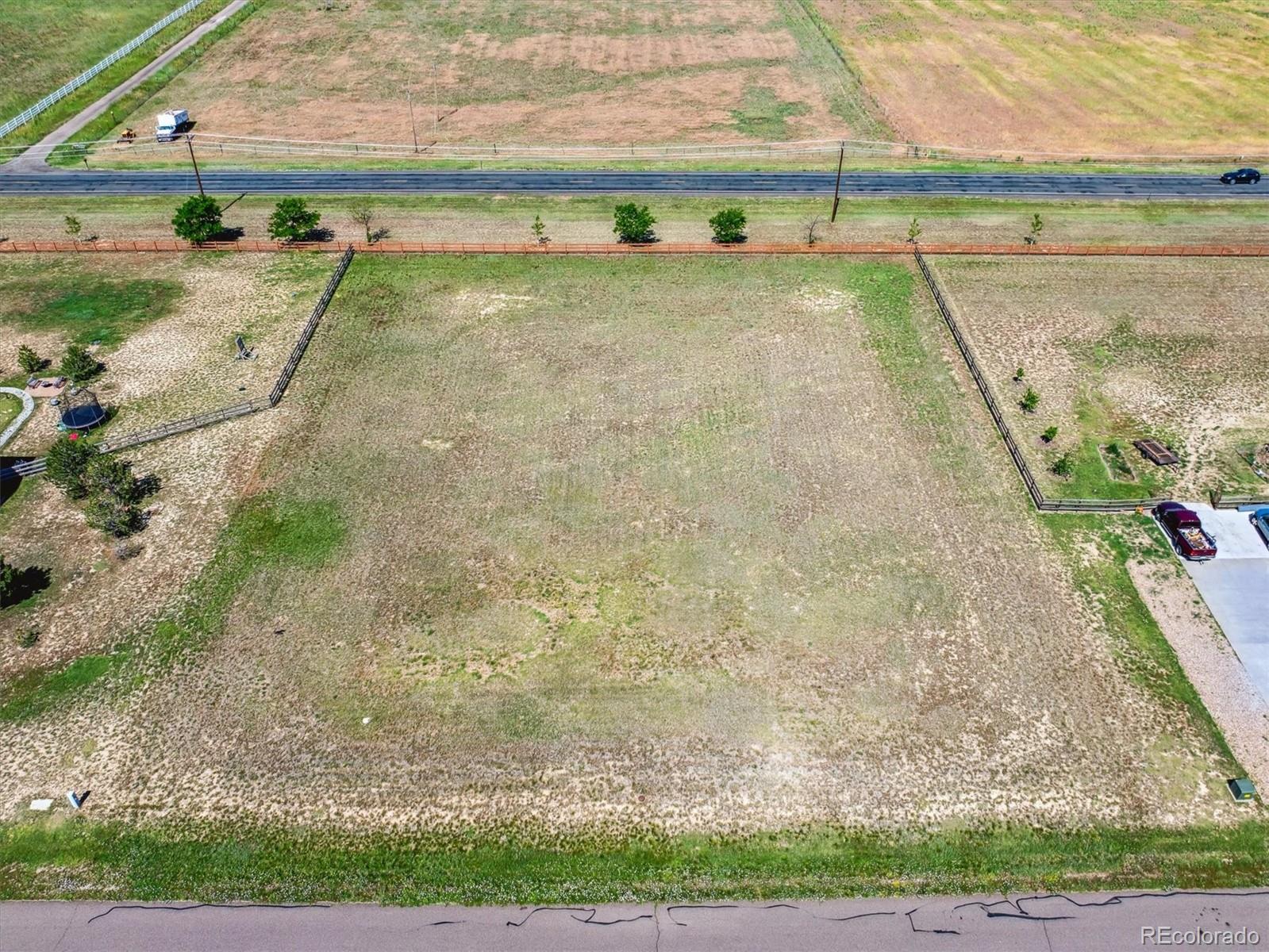 765 Antelope Dr W, Bennett, CO 80102