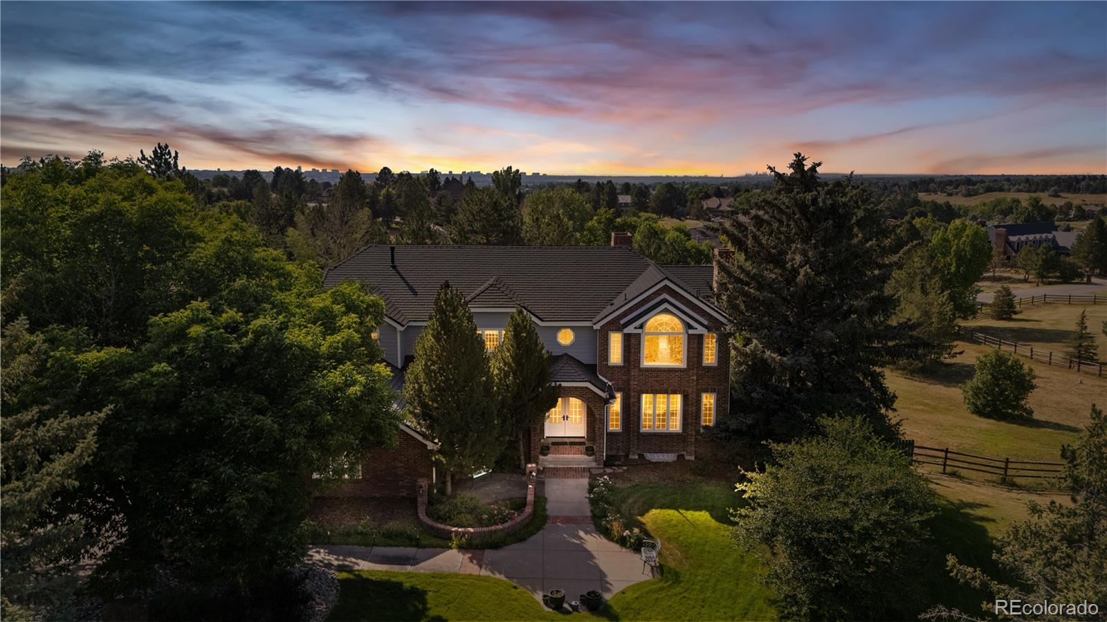 18963 E Long Ave, Centennial, CO 80016