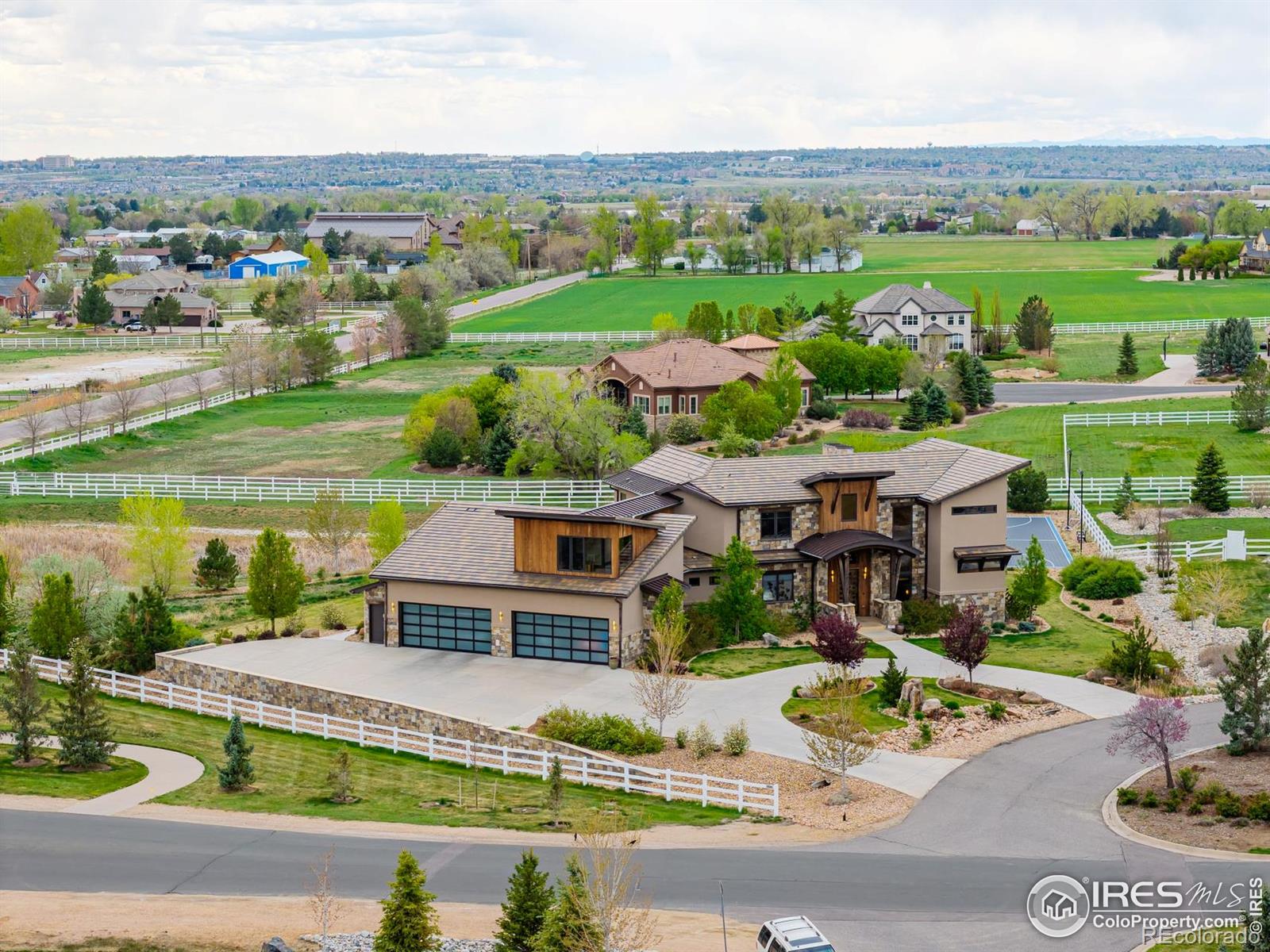 2466 Spruce Meadows Dr, Broomfield, CO 80023
