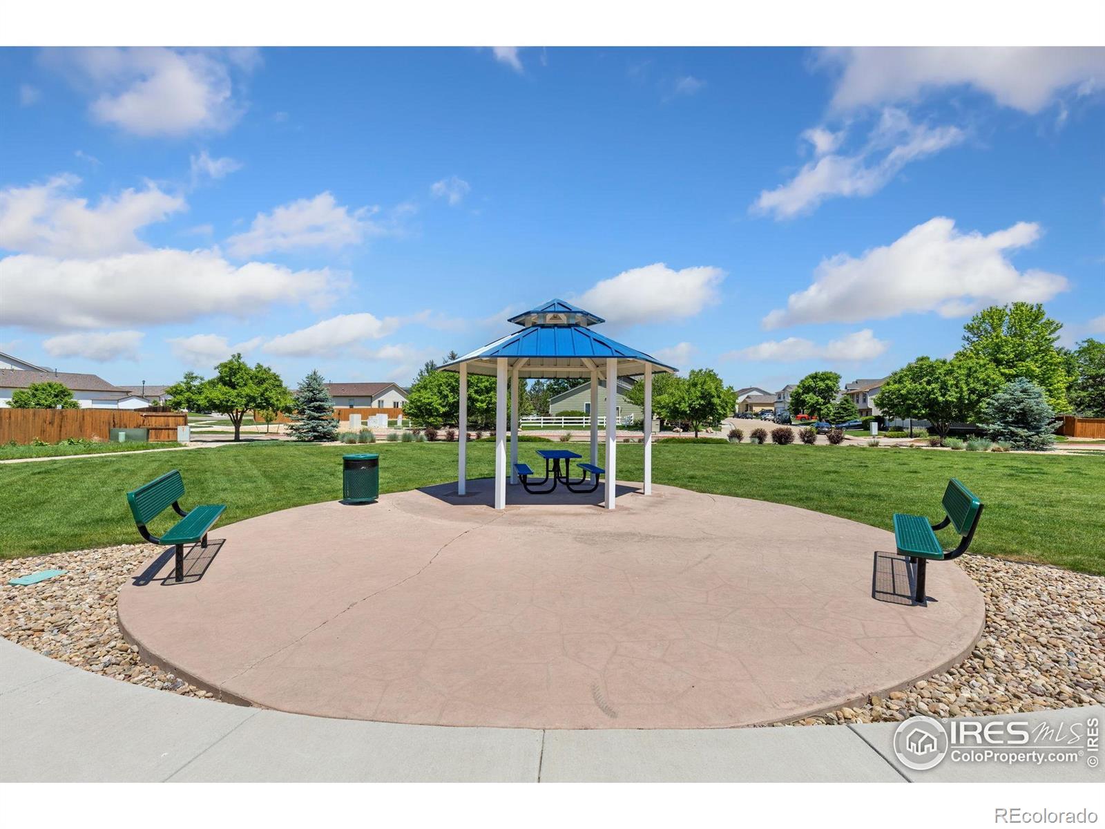 670 Short Ct, Dacono, CO 80514
