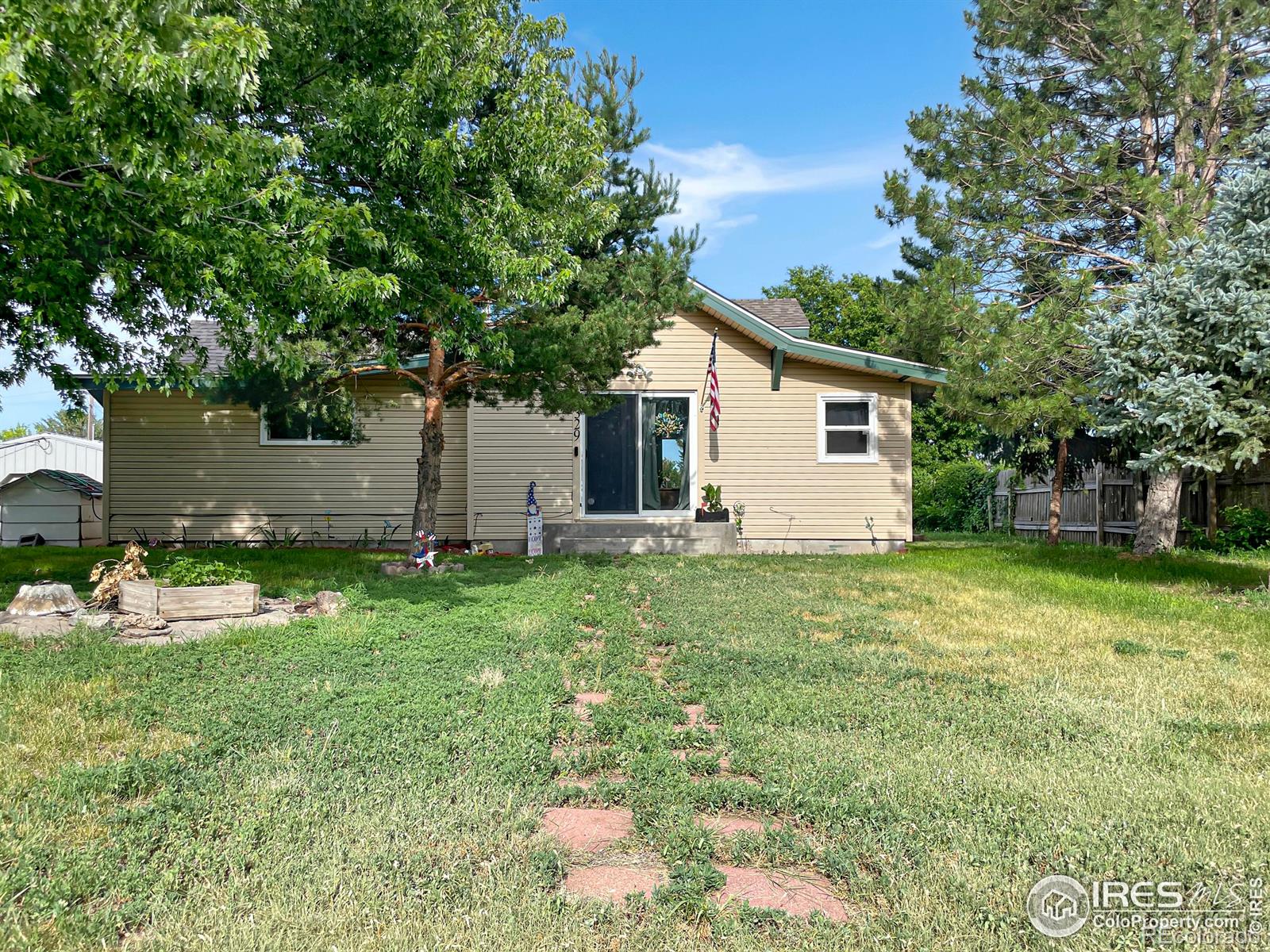 329 S Wynona Ave, Holyoke, CO 80734