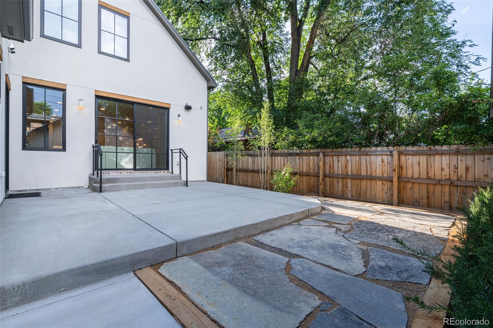 1158 S Vine St, Denver, CO 80210