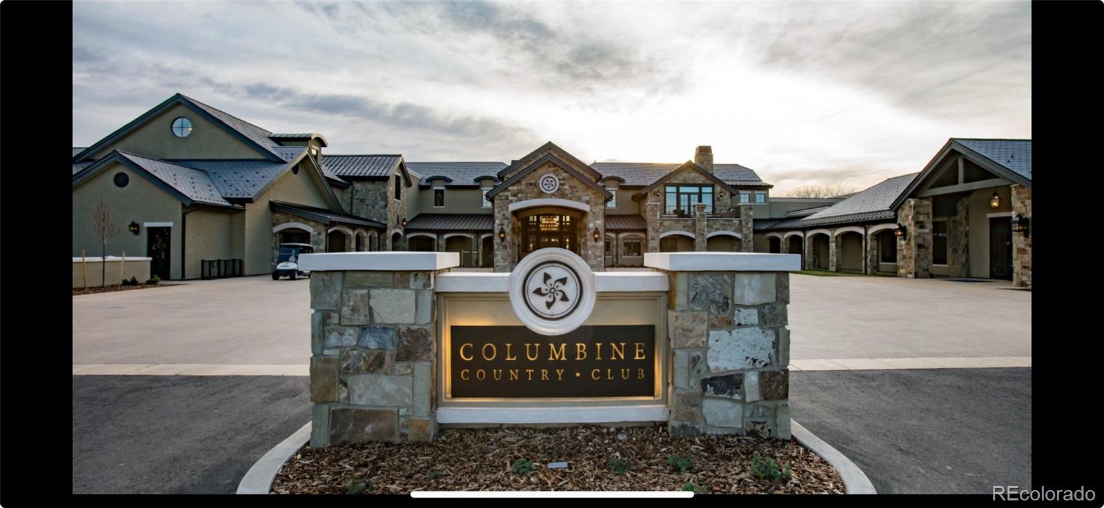 4 Village Ct, Littleton, CO 80123