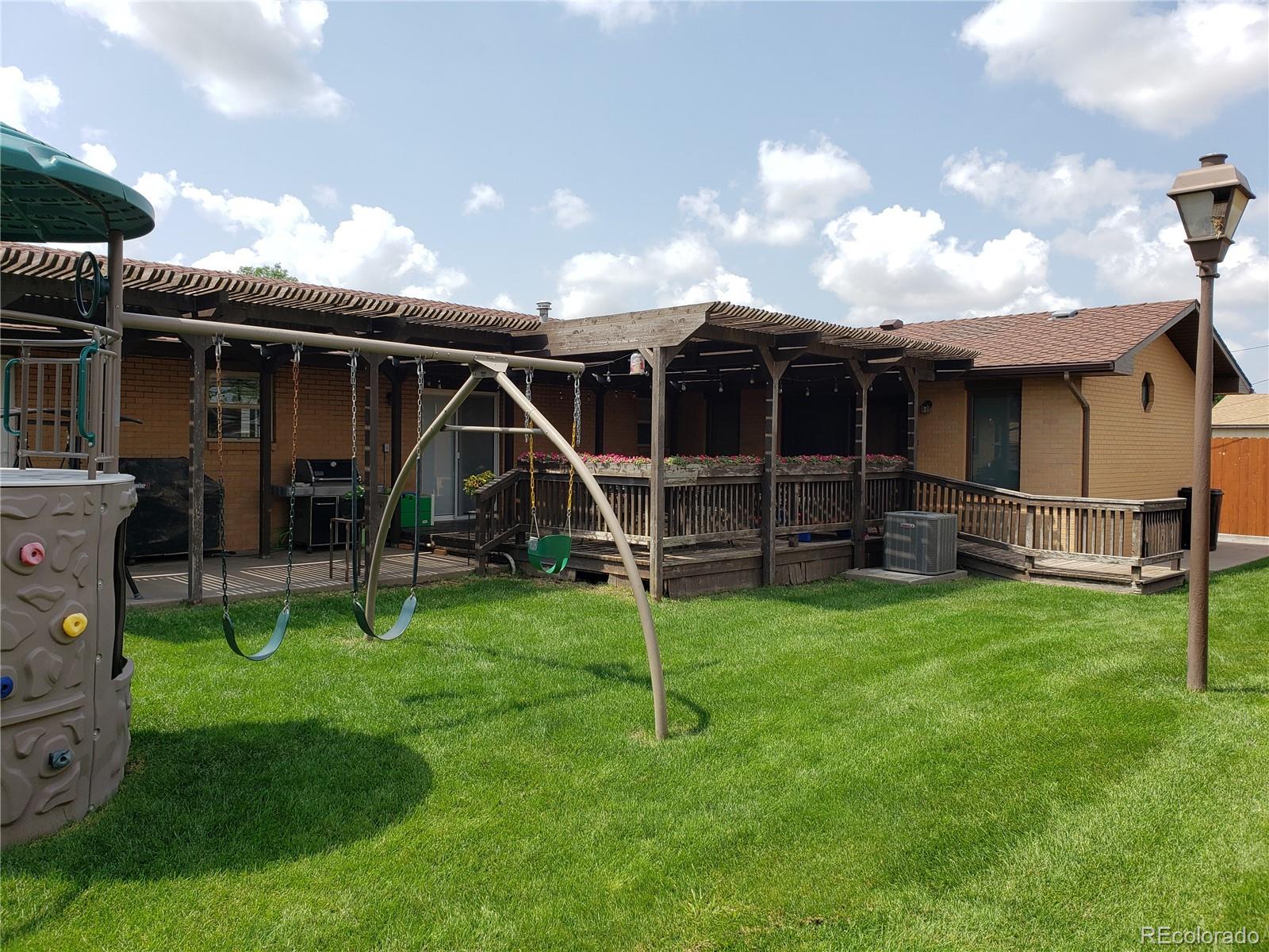 1880 Frank St, Burlington, CO 80807