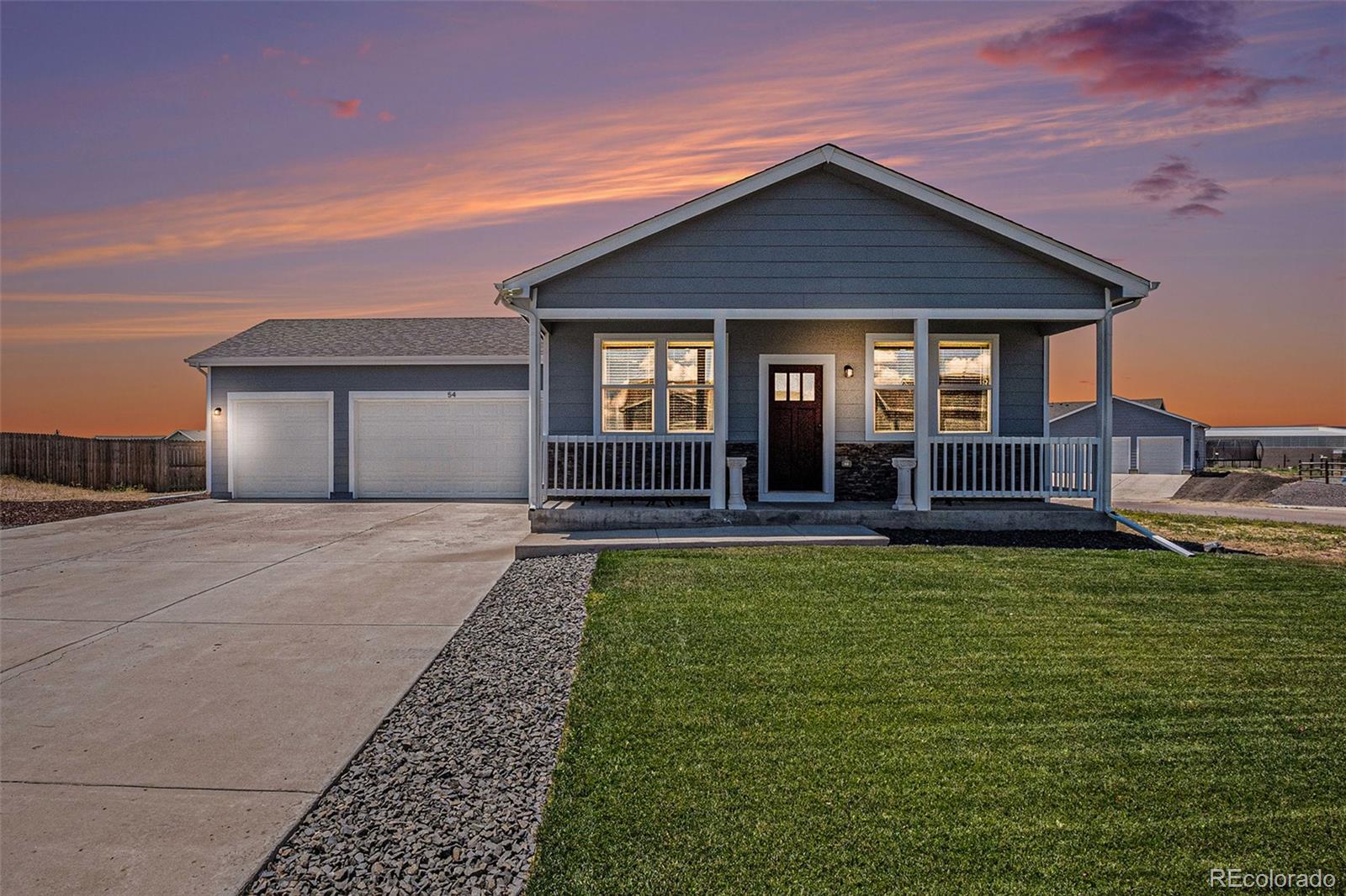 54 S 4th Pl, Deer Trail, CO 80105