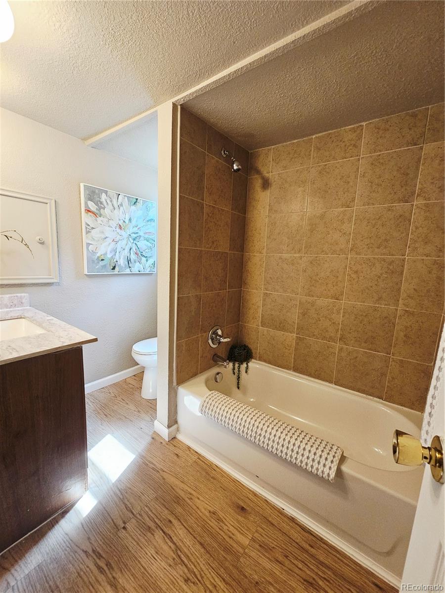 1223 Lilac Dr, Lochbuie, CO 80603