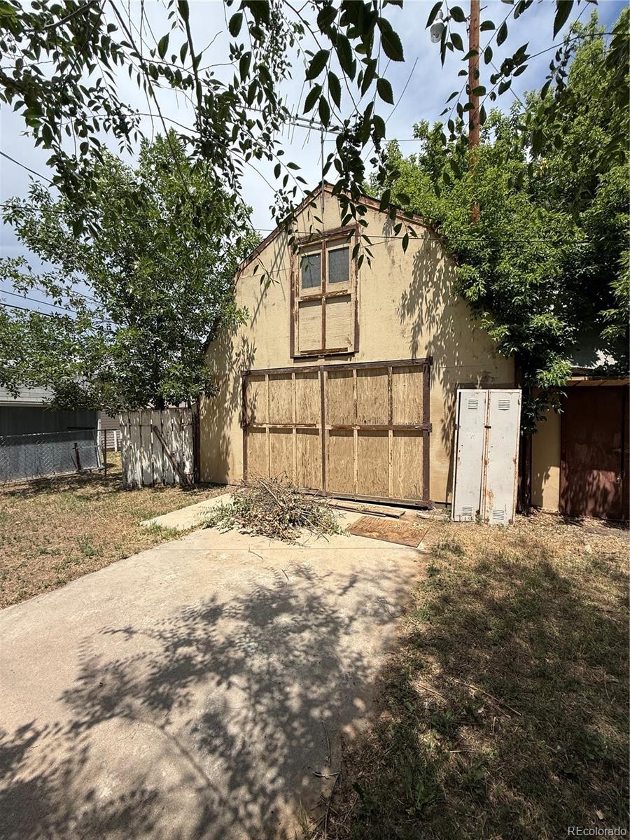 331 Cherry St, Lochbuie, CO 80603