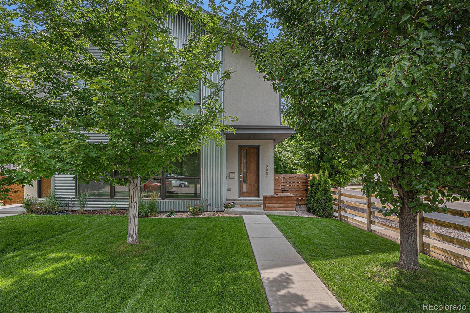 2801 S Bannock St, Englewood, CO 80110