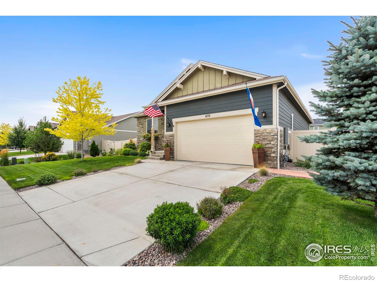 633 Conestoga Dr, Ault, CO 80610