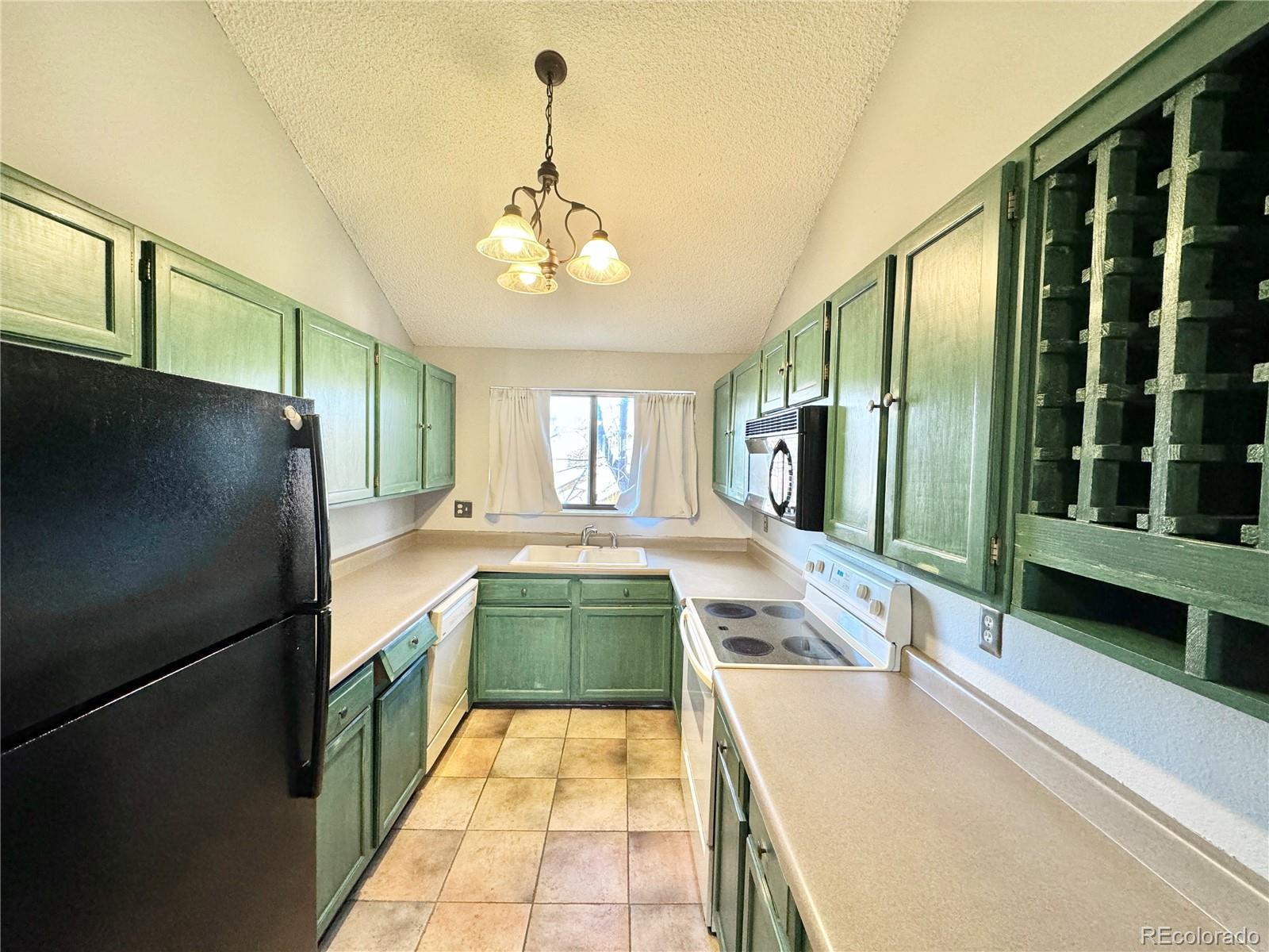 441 Wright St #322, Lakewood, CO 80228