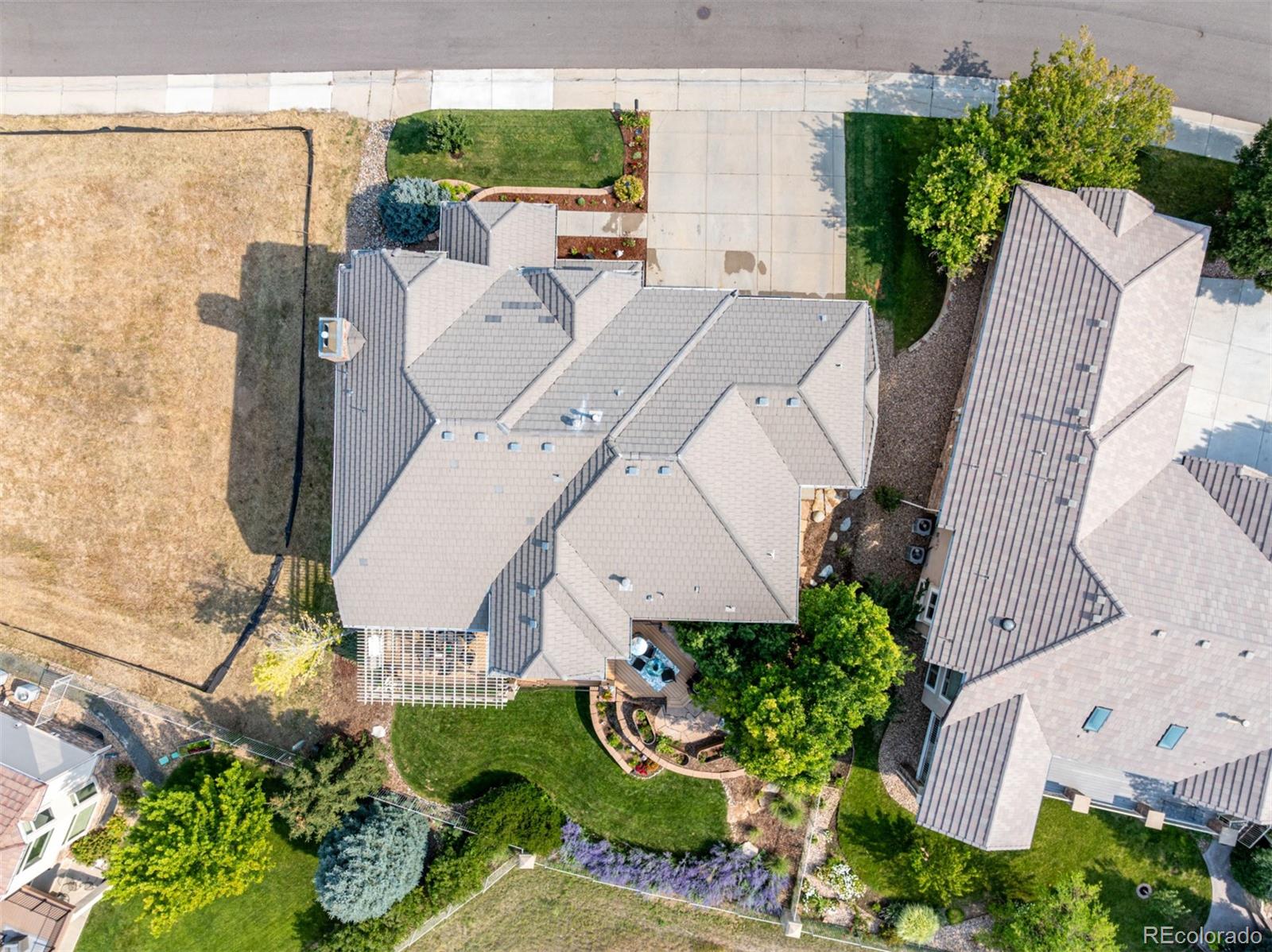 7009 S Netherland Way, Aurora, CO 80016
