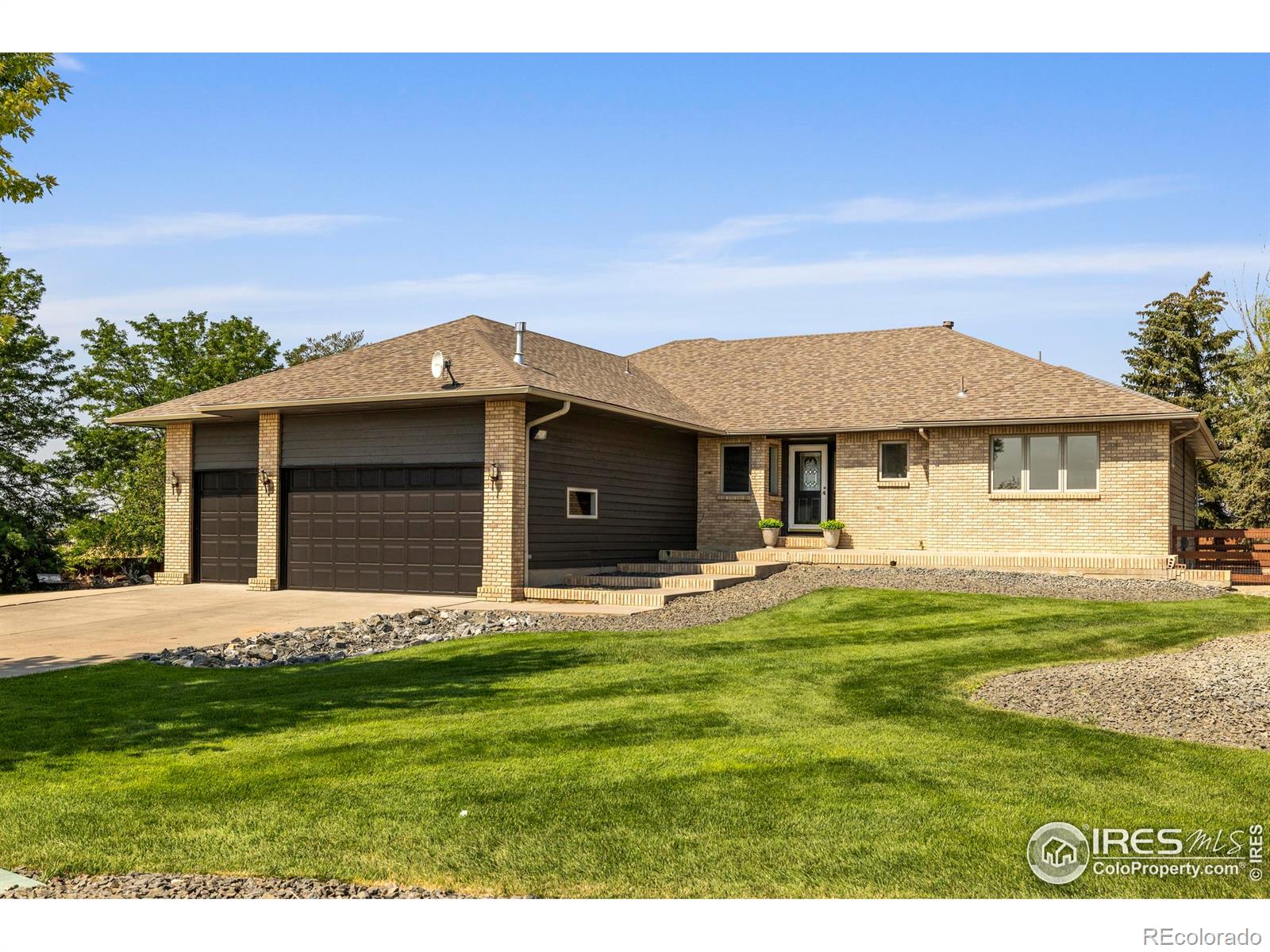 8633 Golden Fields Ln, Loveland, CO 80538