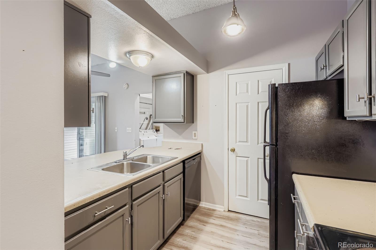477 S Memphis Way #11, Aurora, CO 80017