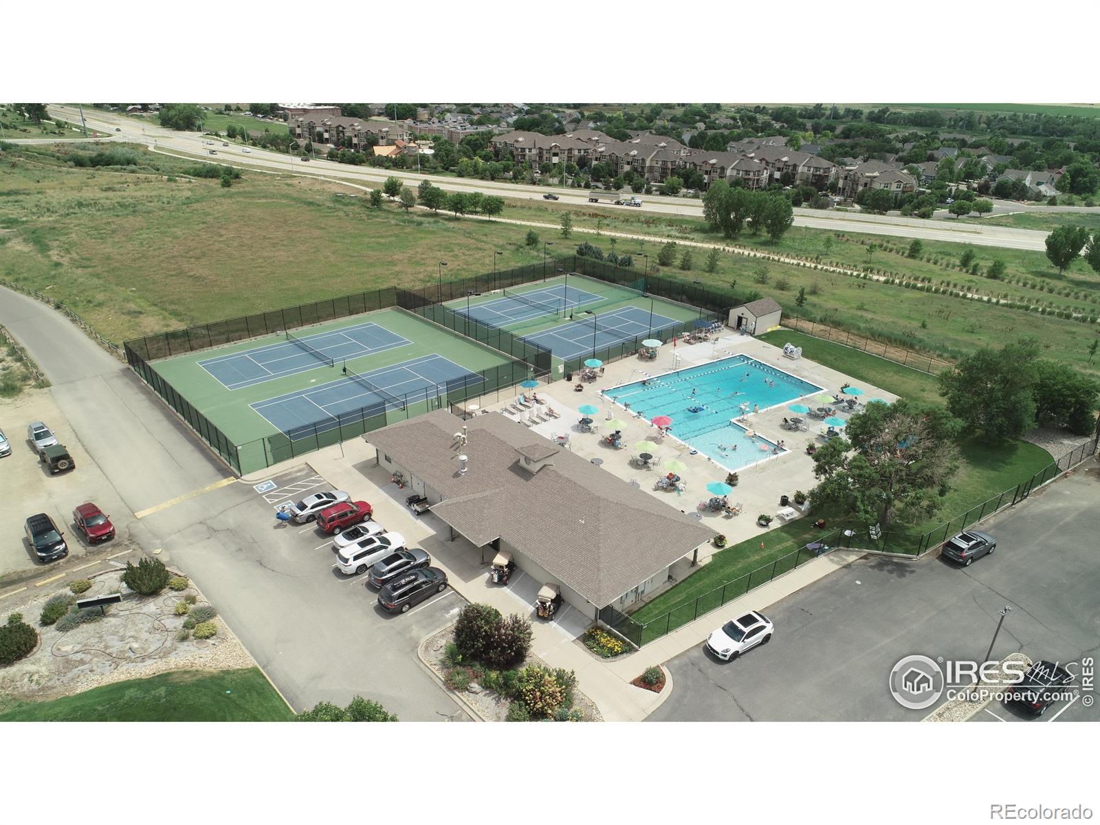 235 High Point Dr #206, Longmont, CO 80504