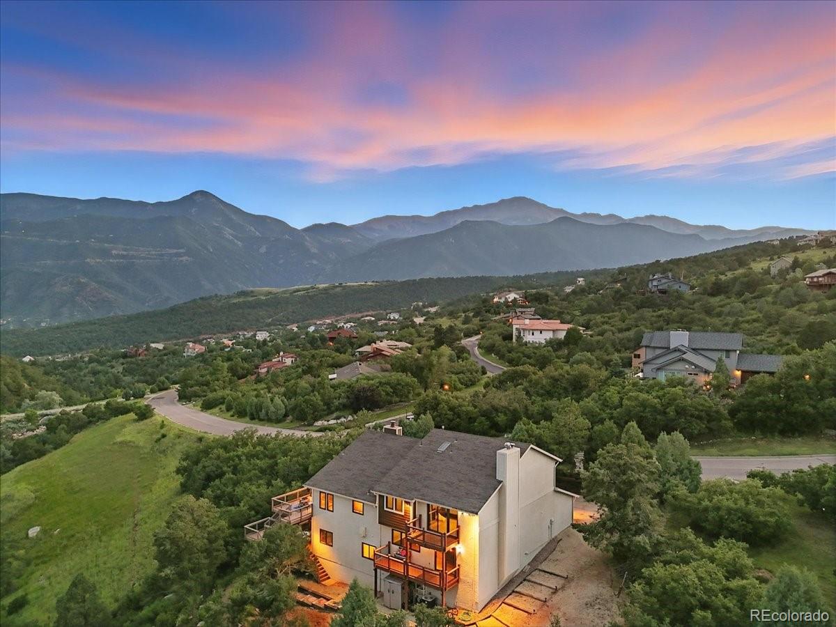 3065 Black Canyon Rd, Colorado Springs, CO 80904