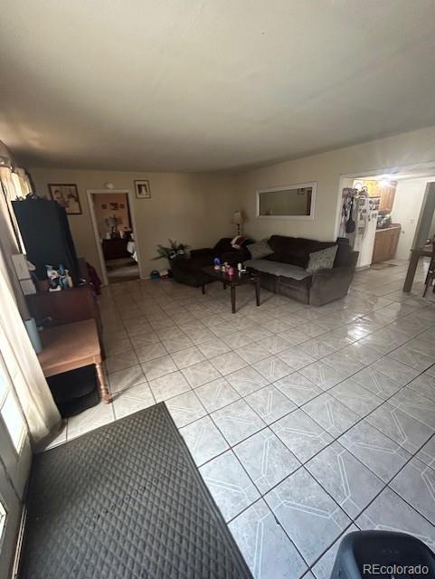 254 W 5th St, Center, CO 81125