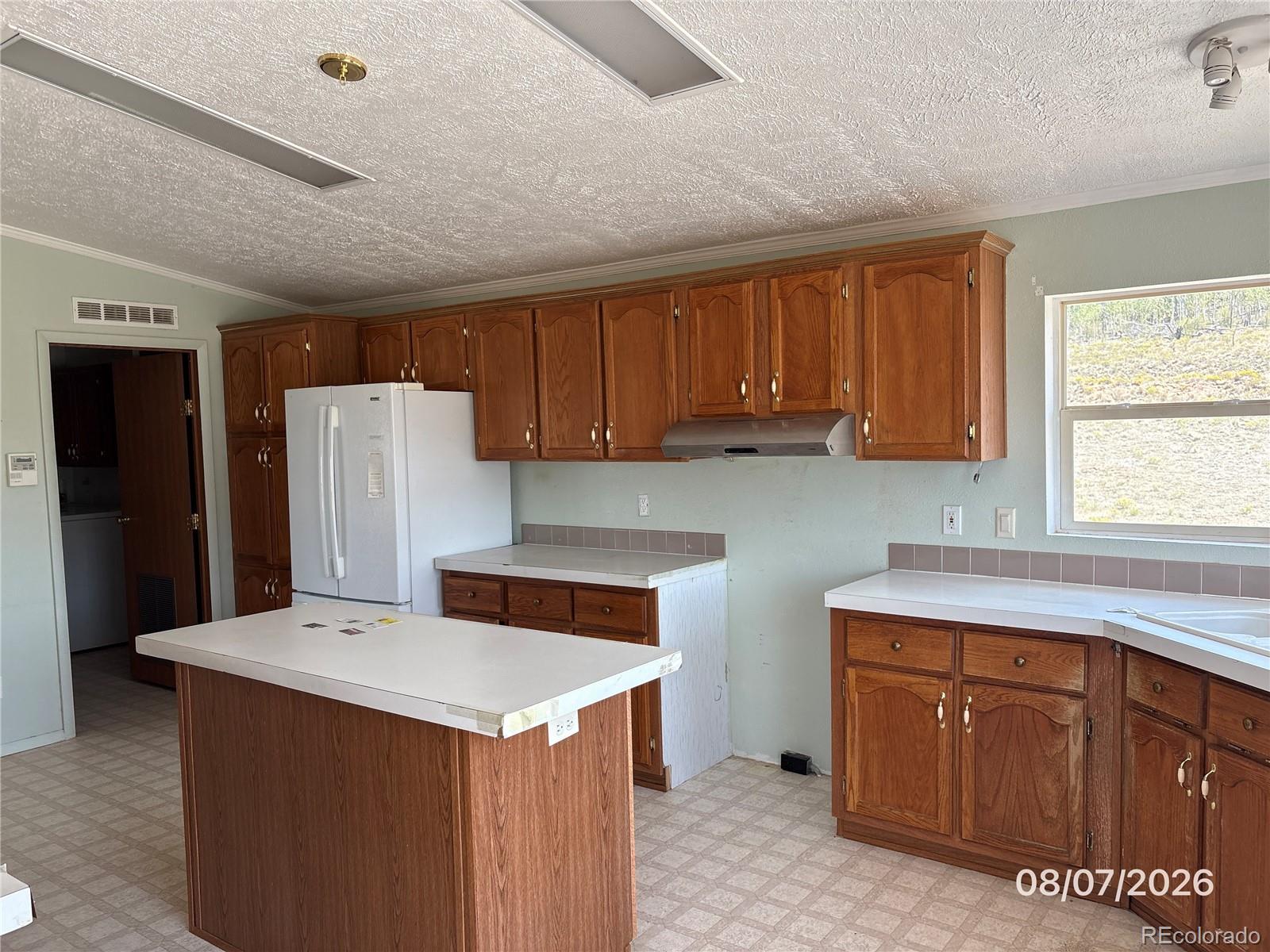 135 Navajo Trl, Hartsel, CO 80449