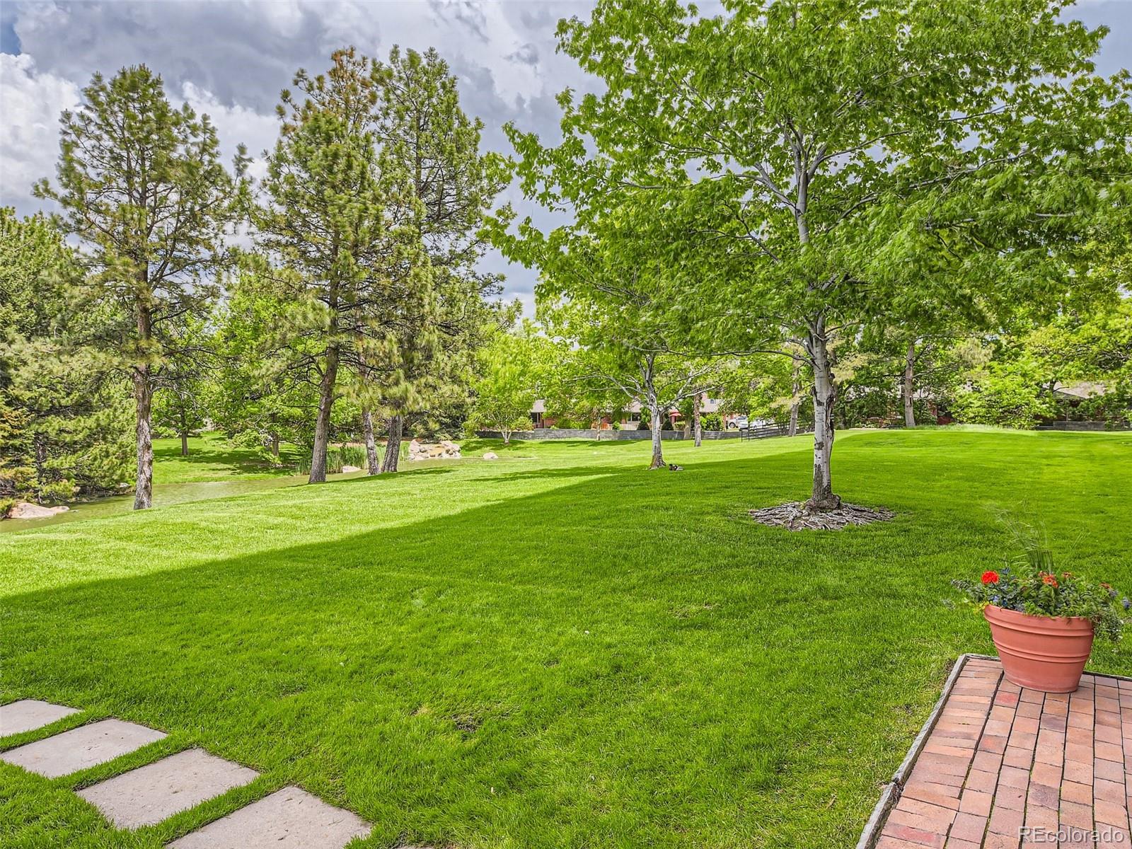 1900 E Girard Pl #204, Englewood, CO 80113