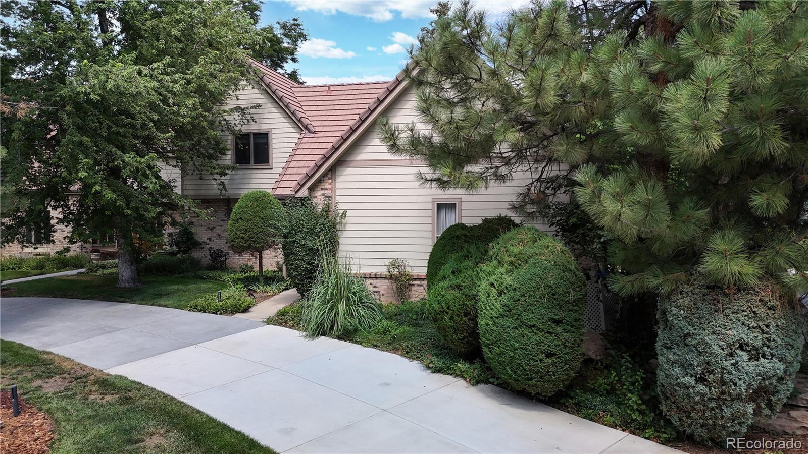5770 Oak Creek Ln, Greenwood Village, CO 80121