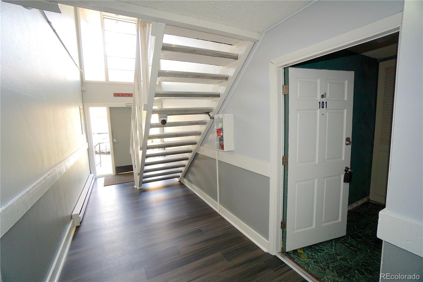 8330 Zuni St #101, Denver, CO 80221