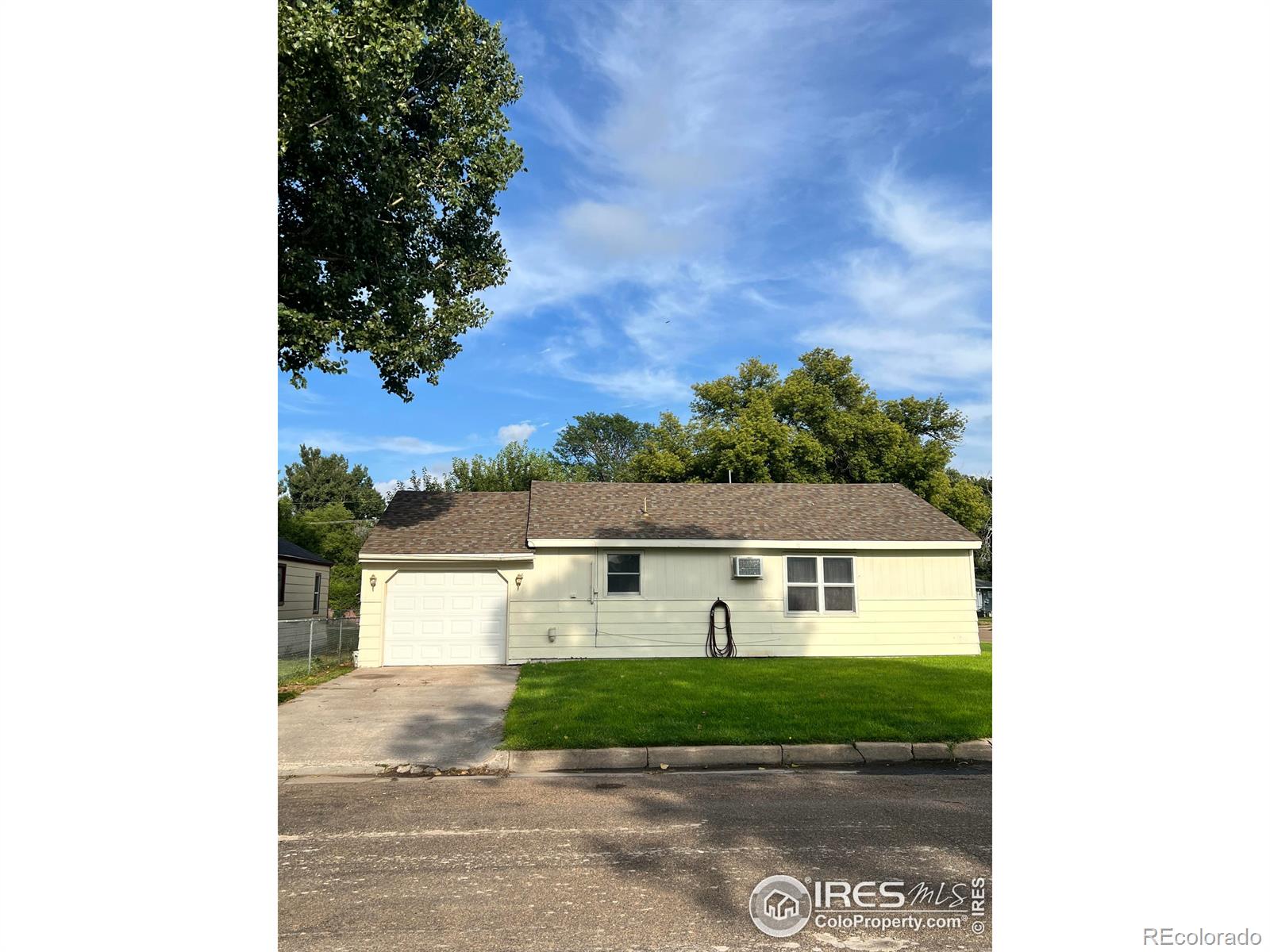 439 W Furry St, Holyoke, CO 80734
