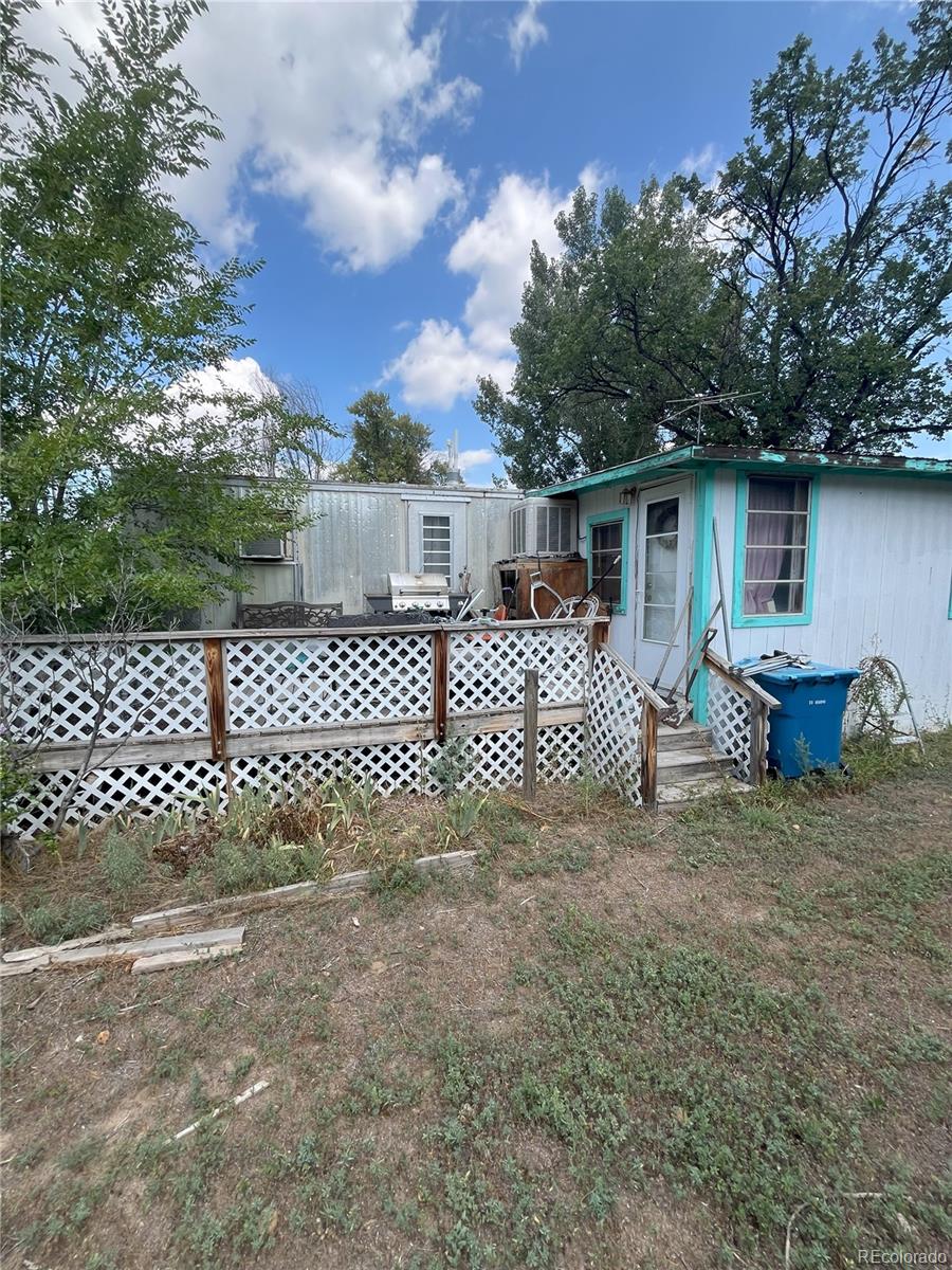 130 Poplar St, Lochbuie, CO 80603