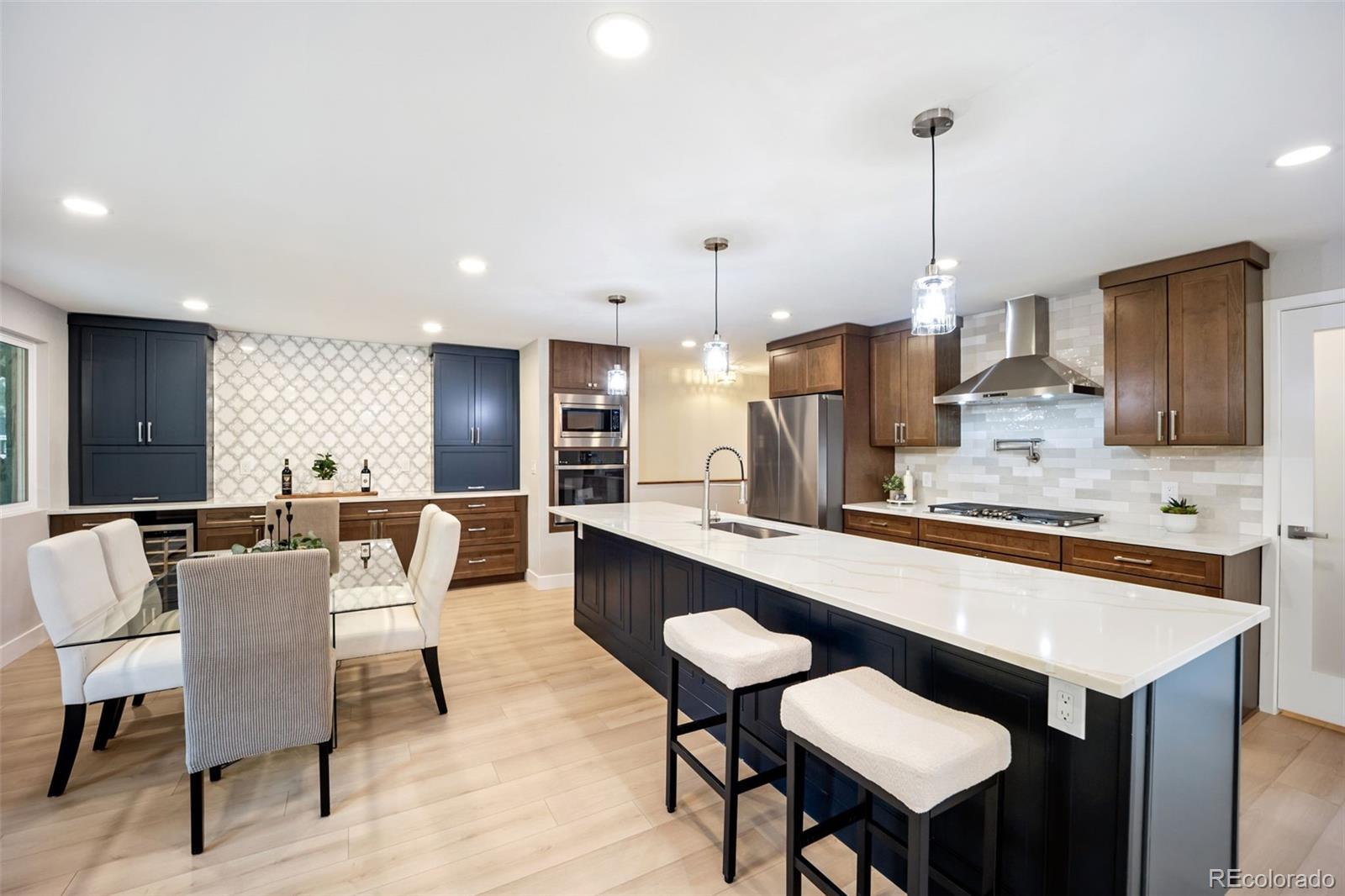 4114 S Niagara Way, Denver, CO 80237