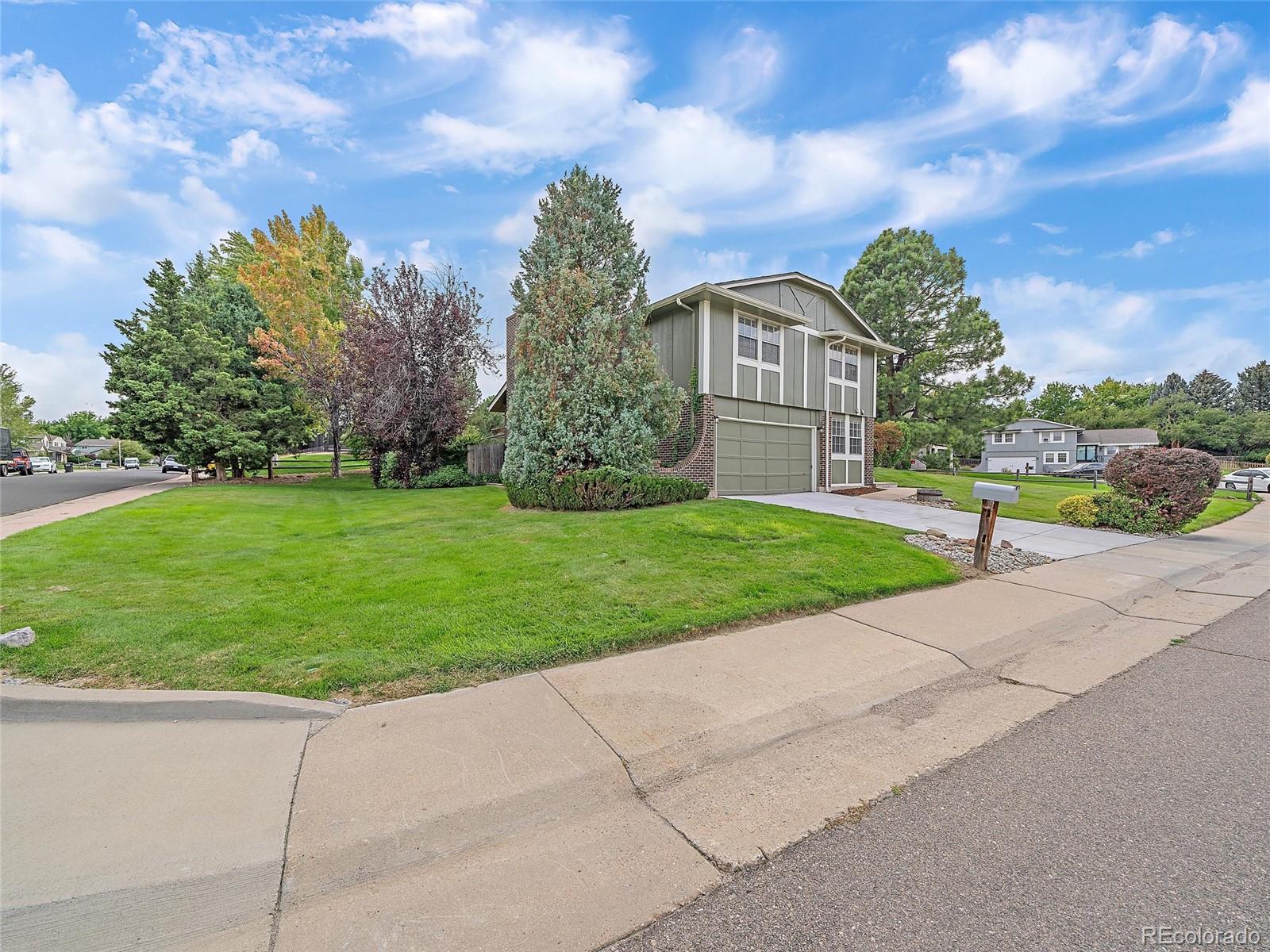 10980 E Powers Ct, Englewood, CO 80111