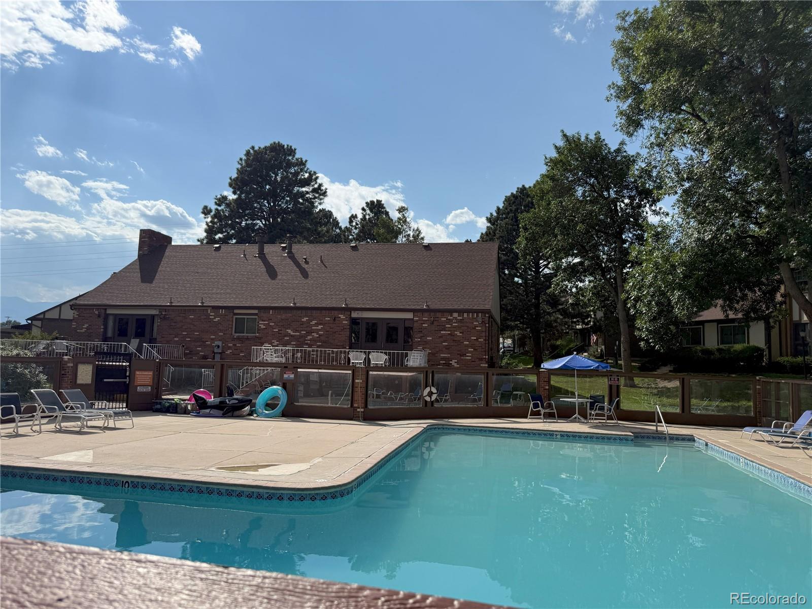 3916 Constitution Ave, Colorado Springs, CO 80909